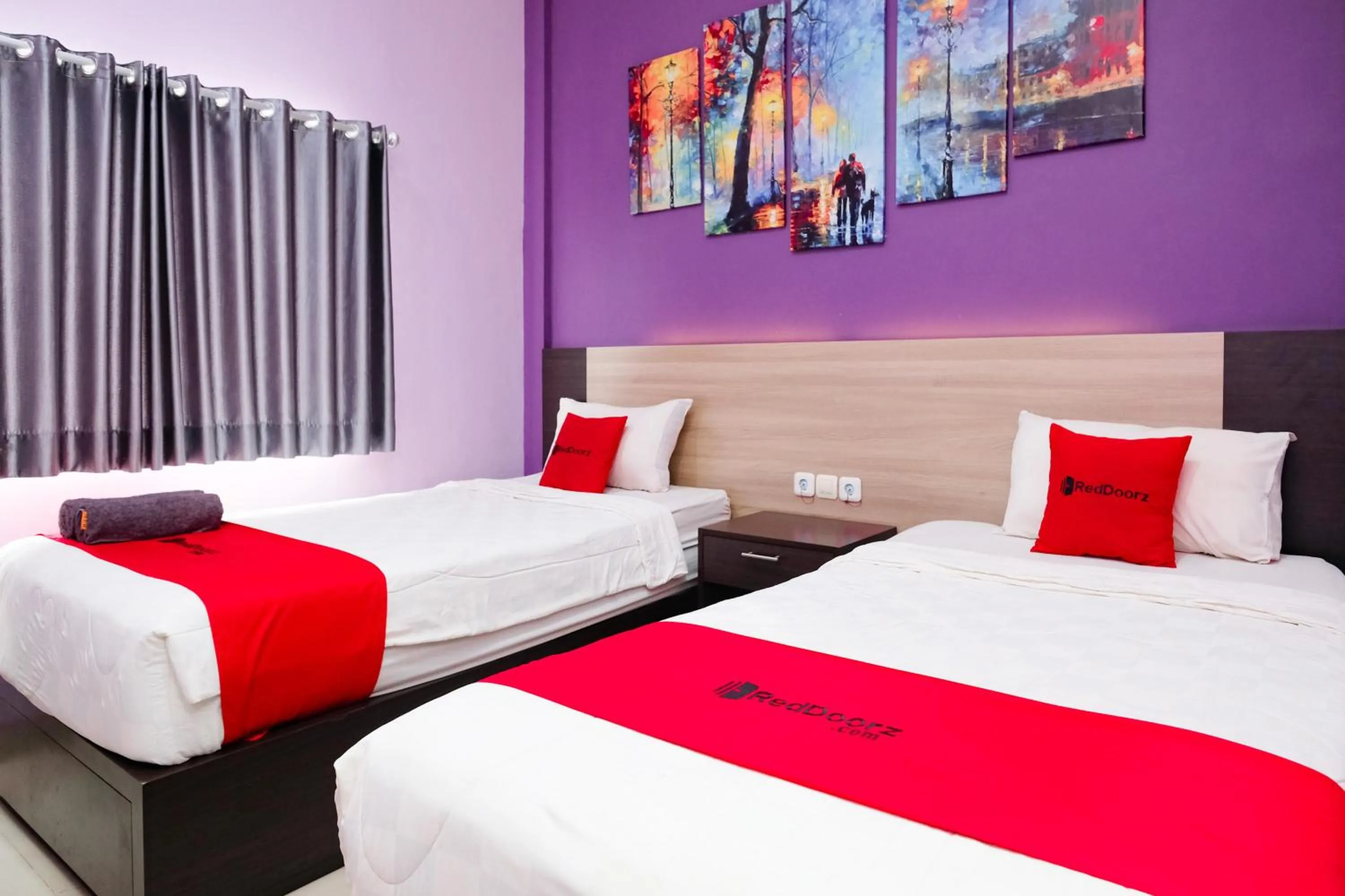 Bedroom, Bed in RedDoorz @ myRoom UMY