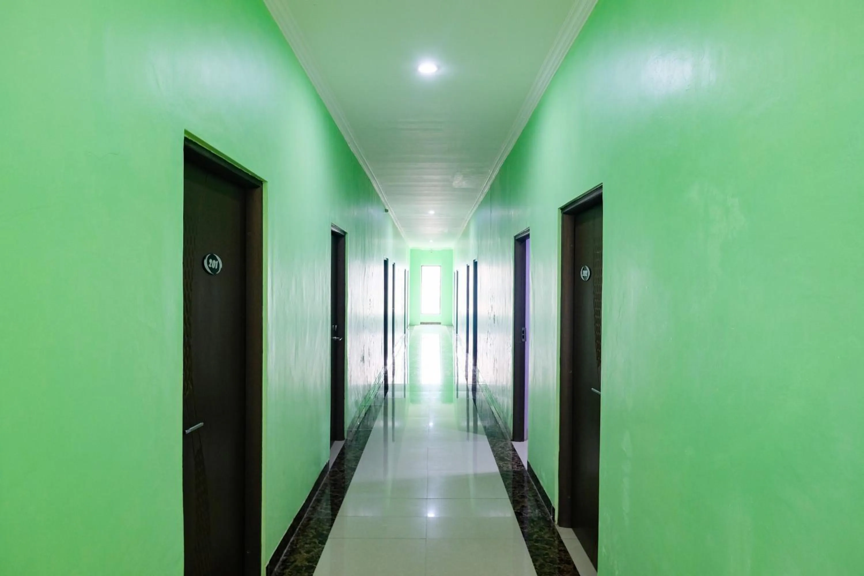 Property building in RedDoorz @ myRoom UMY