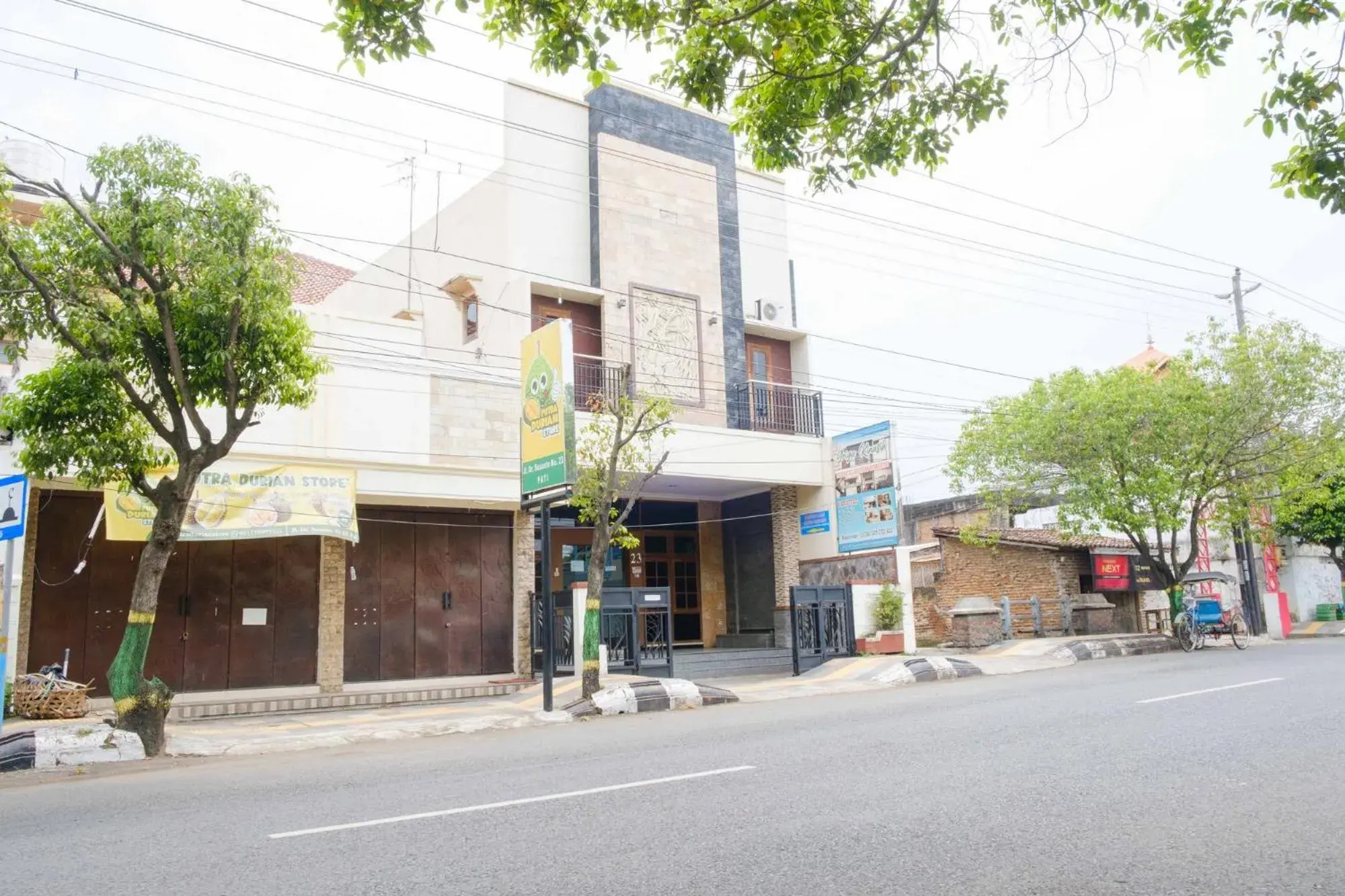 Property building in Homestay Griya Kinasih Syariah Pati Mitra RedDoorz Property building in Homestay Griya Kinasih Syariah Pati Mitra RedDoorz