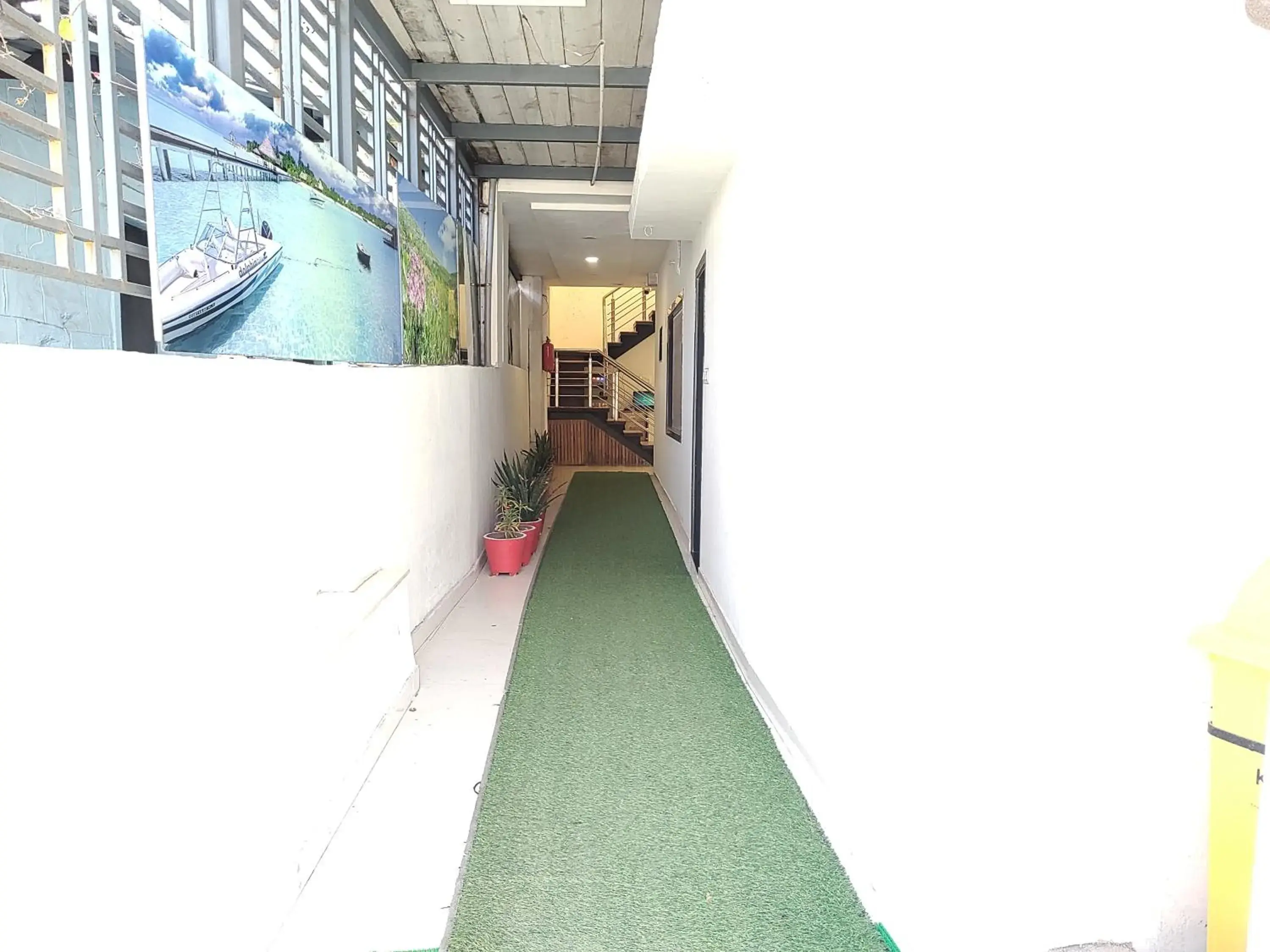 Facade/entrance in Abu Inn, Mount Abu - The Luxury Boutique Stay Facade/entrance in Abu Inn, Mount Abu - The Luxury Boutique Stay