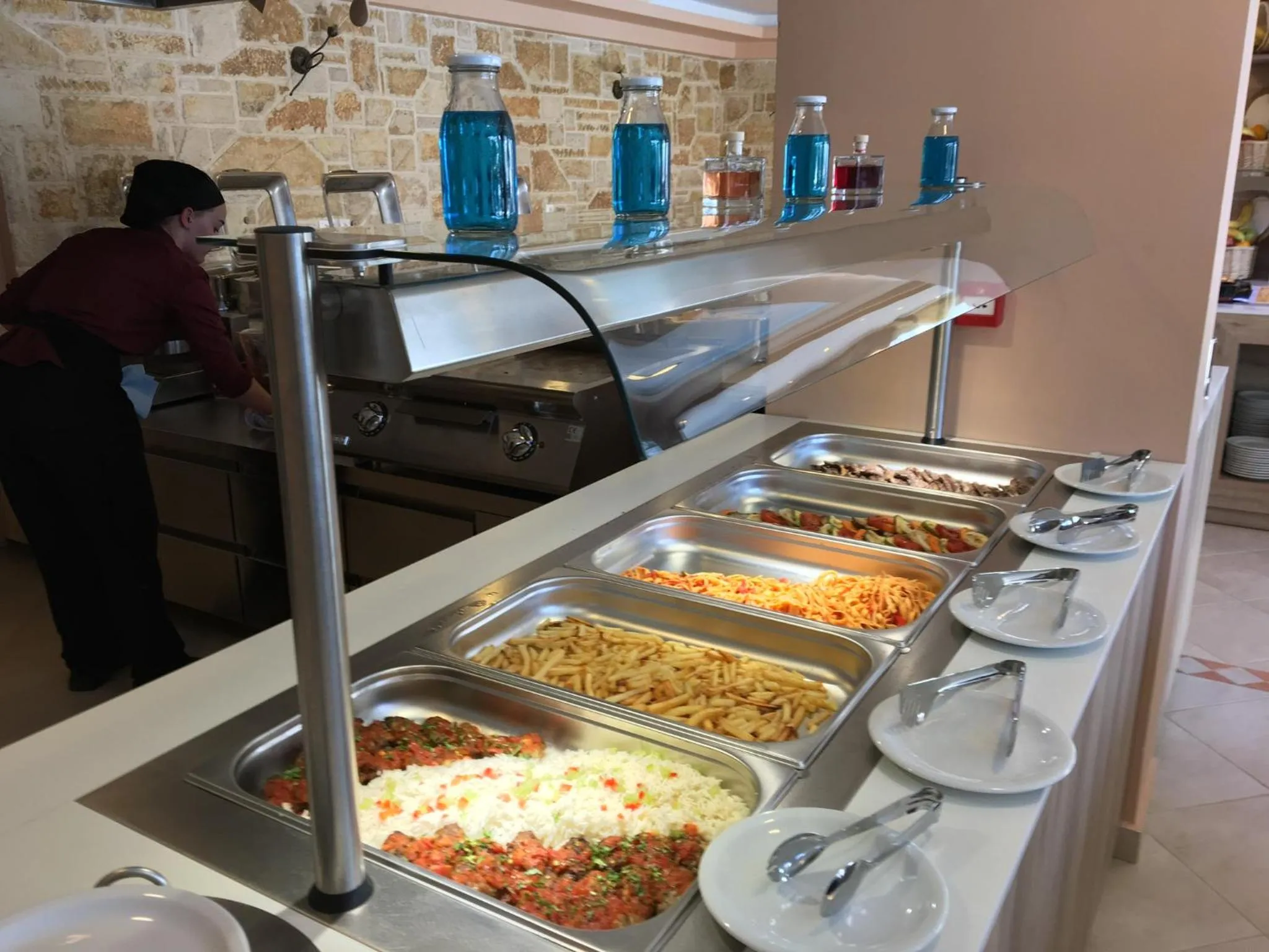 Food and drinks in Maistrali Hotel Zante