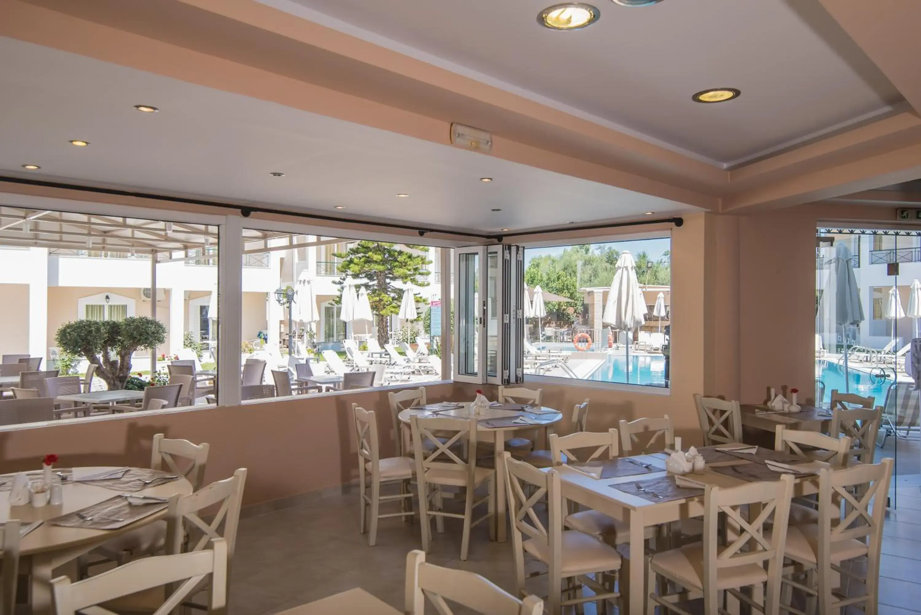 Restaurant/places to eat in Maistrali Hotel Zante Restaurant/places to eat in Maistrali Hotel Zante