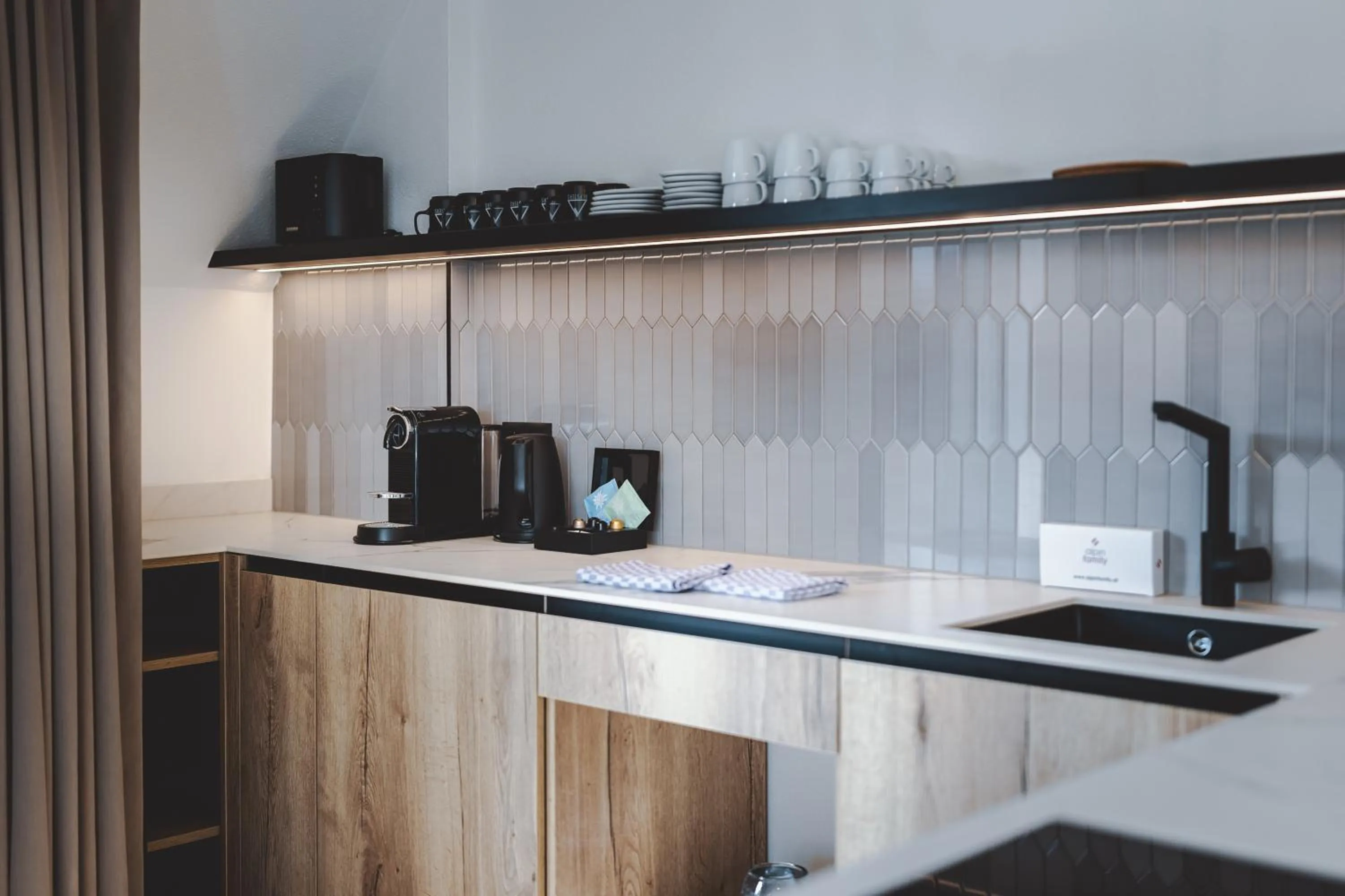 Kitchen or kitchenette in The Gast House Zell am See