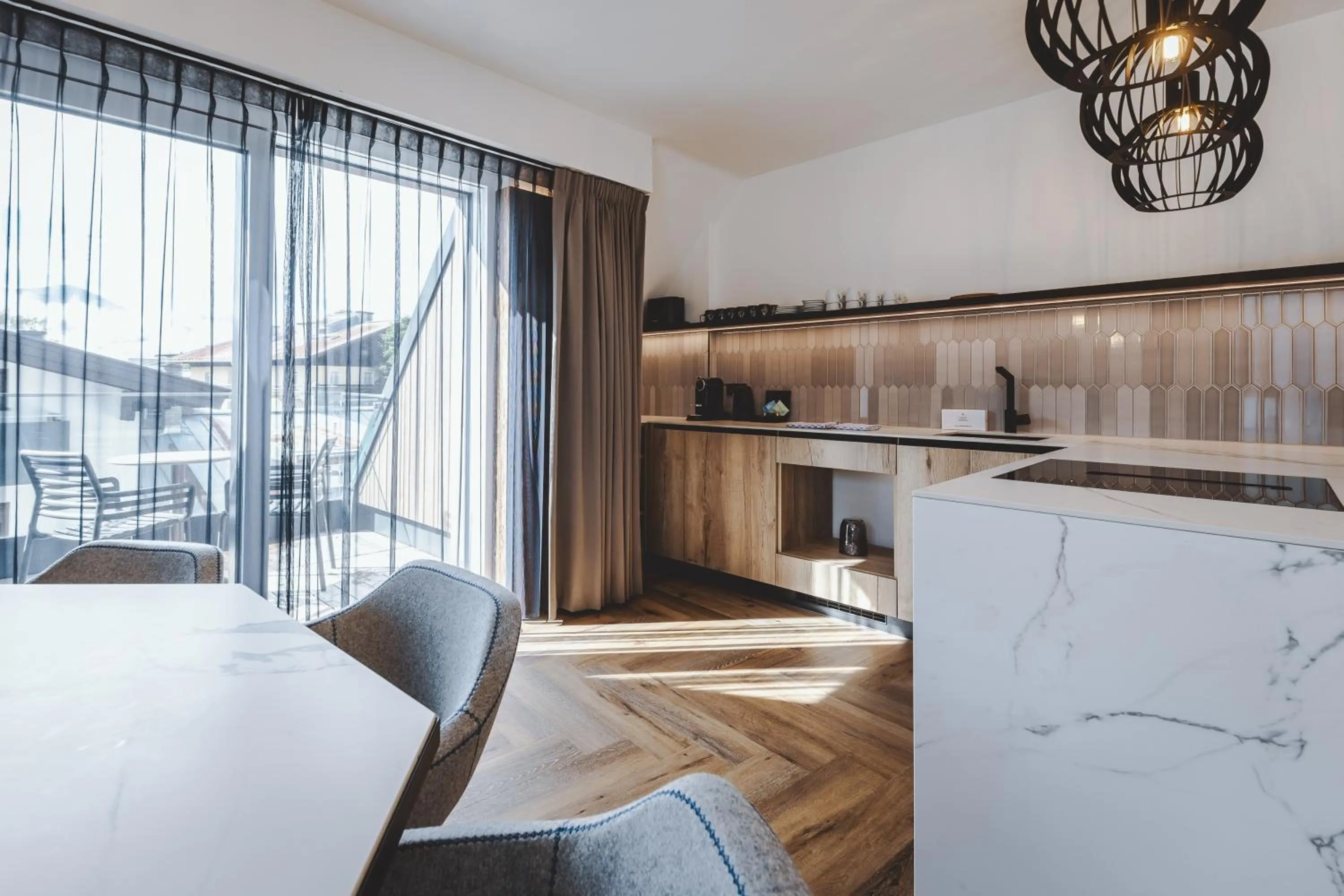 Kitchen or kitchenette in The Gast House Zell am See