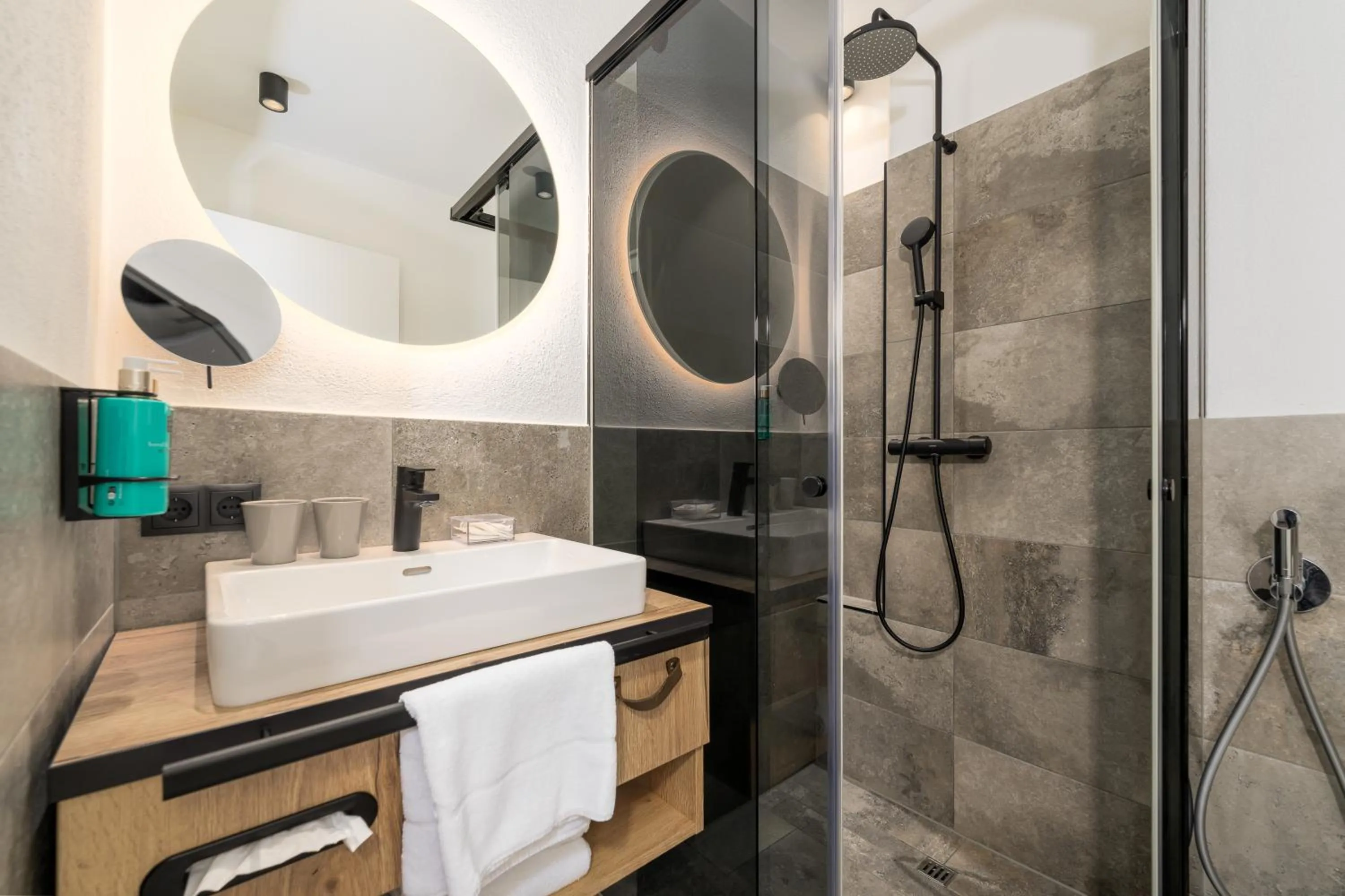 Bathroom in The Gast House Zell am See