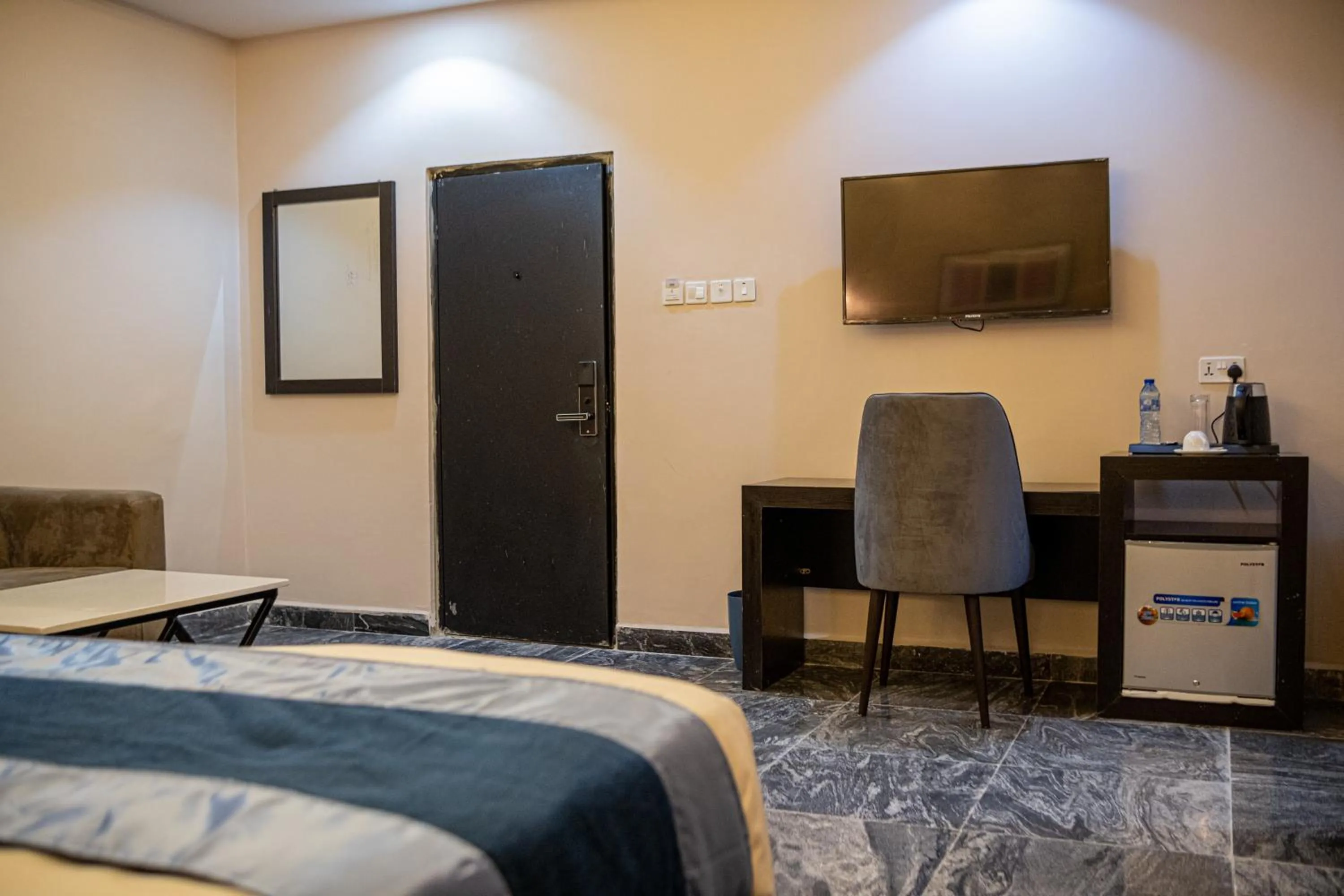 TV and multimedia, Bed in Residency Hotel Lekki Phase 1