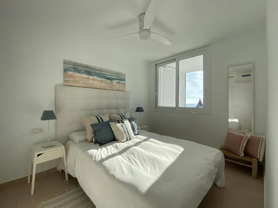 Bedroom, Bed in Montaber Apartments - Sant Pol de Mar