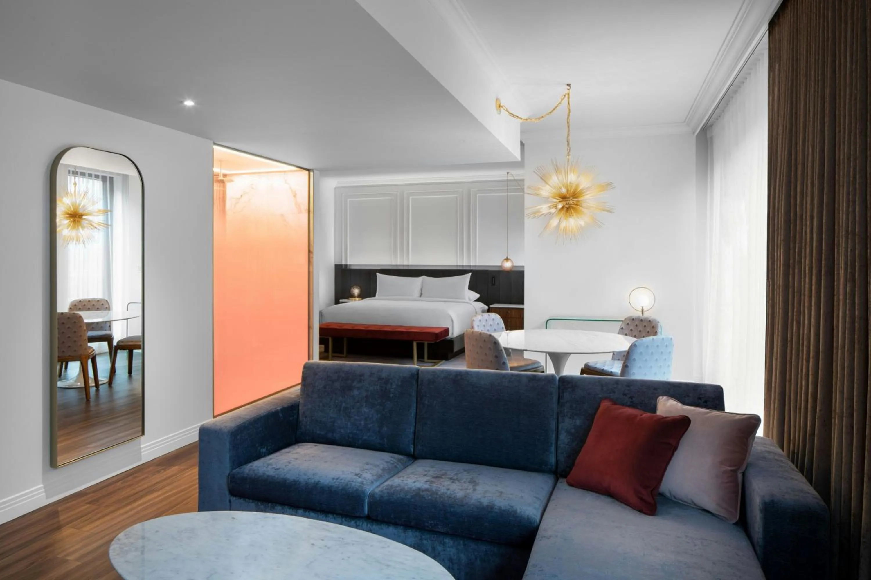 Photo of the whole room in HONEYROSE Hotel, Montreal, a Tribute Portfolio Hotel