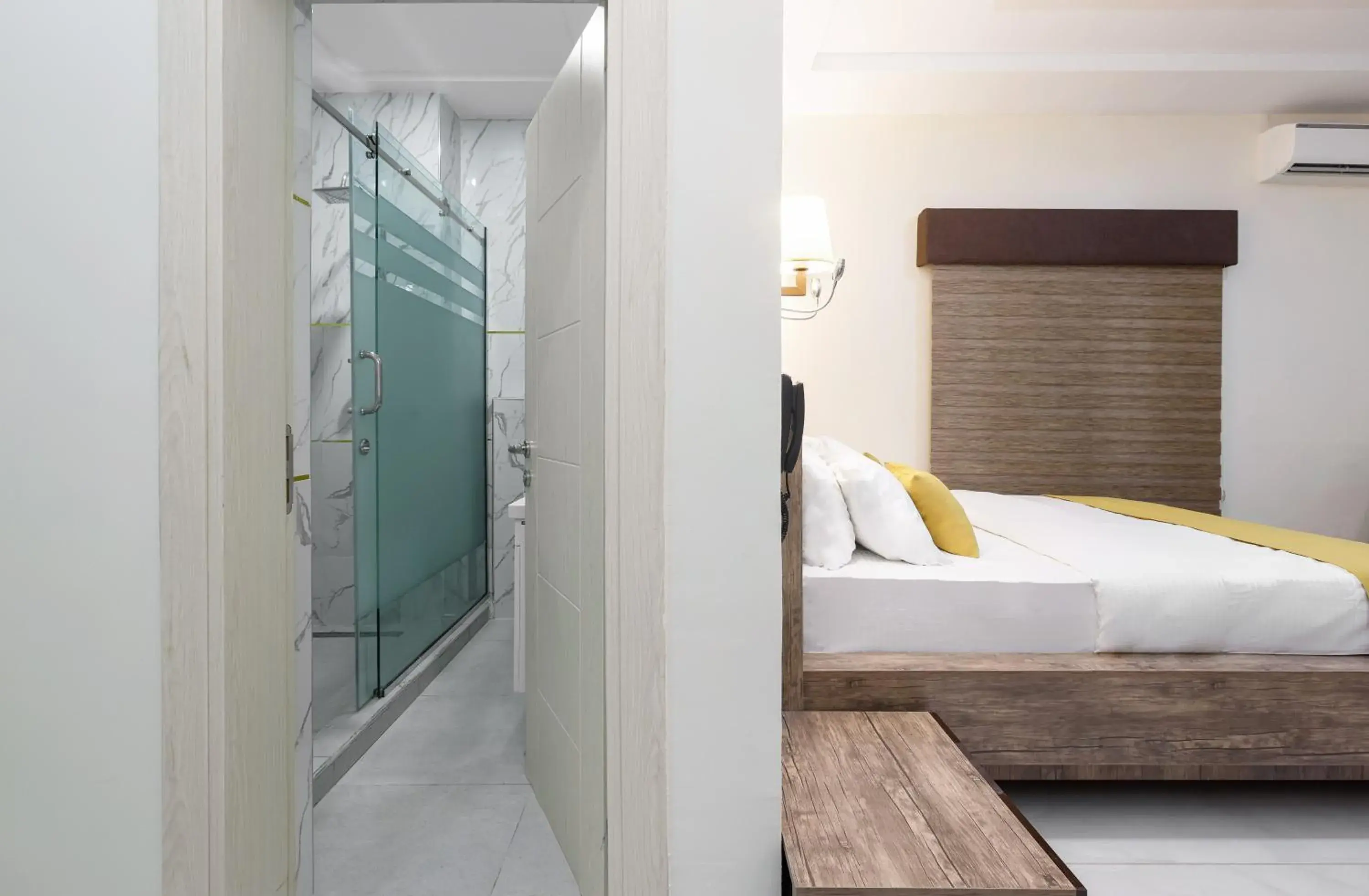 Bed in BKT Cribs - Apartments & Suites Bed in BKT Cribs - Apartments & Suites