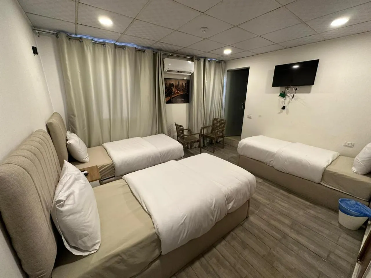 Bed in Egy Days Hotel