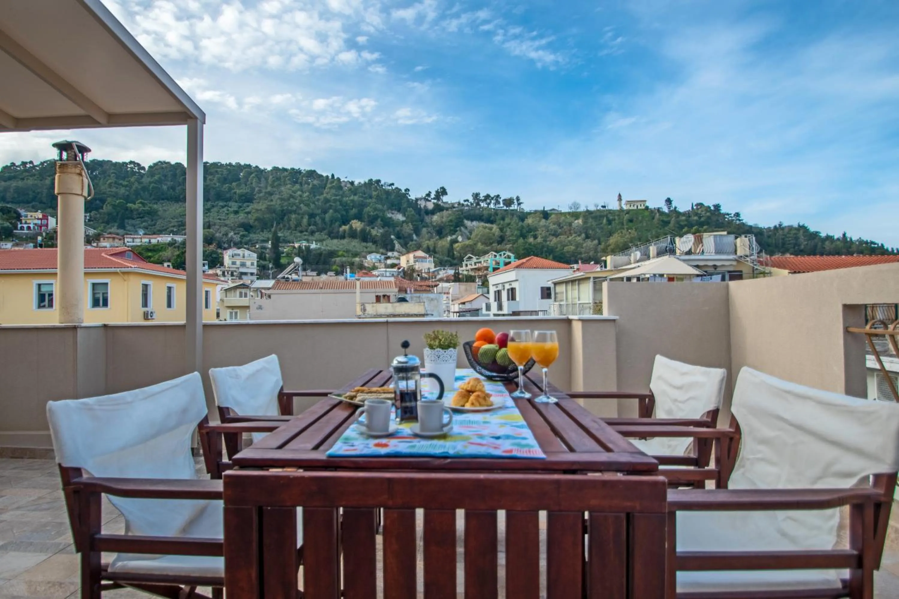 Property building in Victor Junior Suite by "elite"