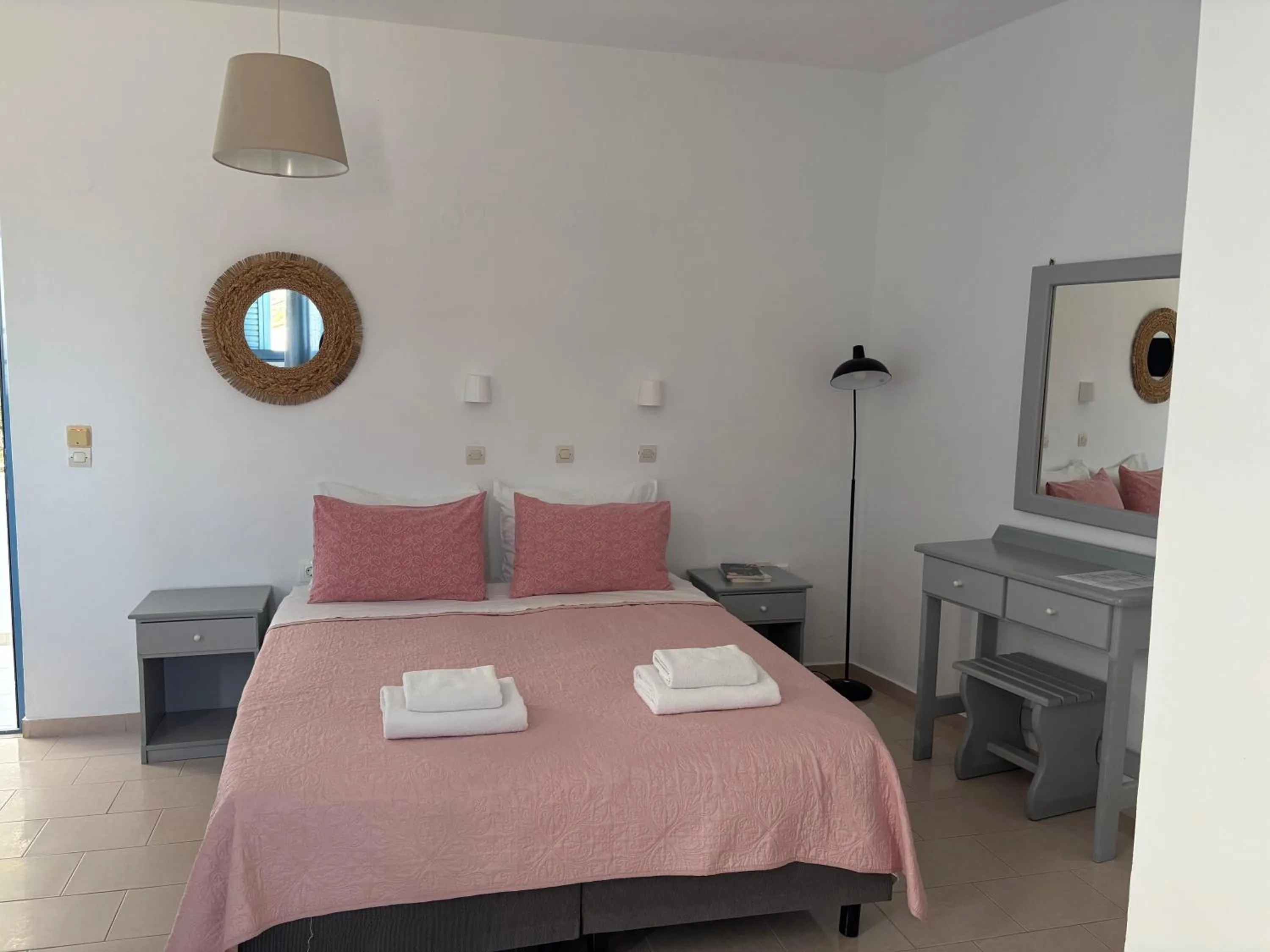 Bed in Villa Mertiza