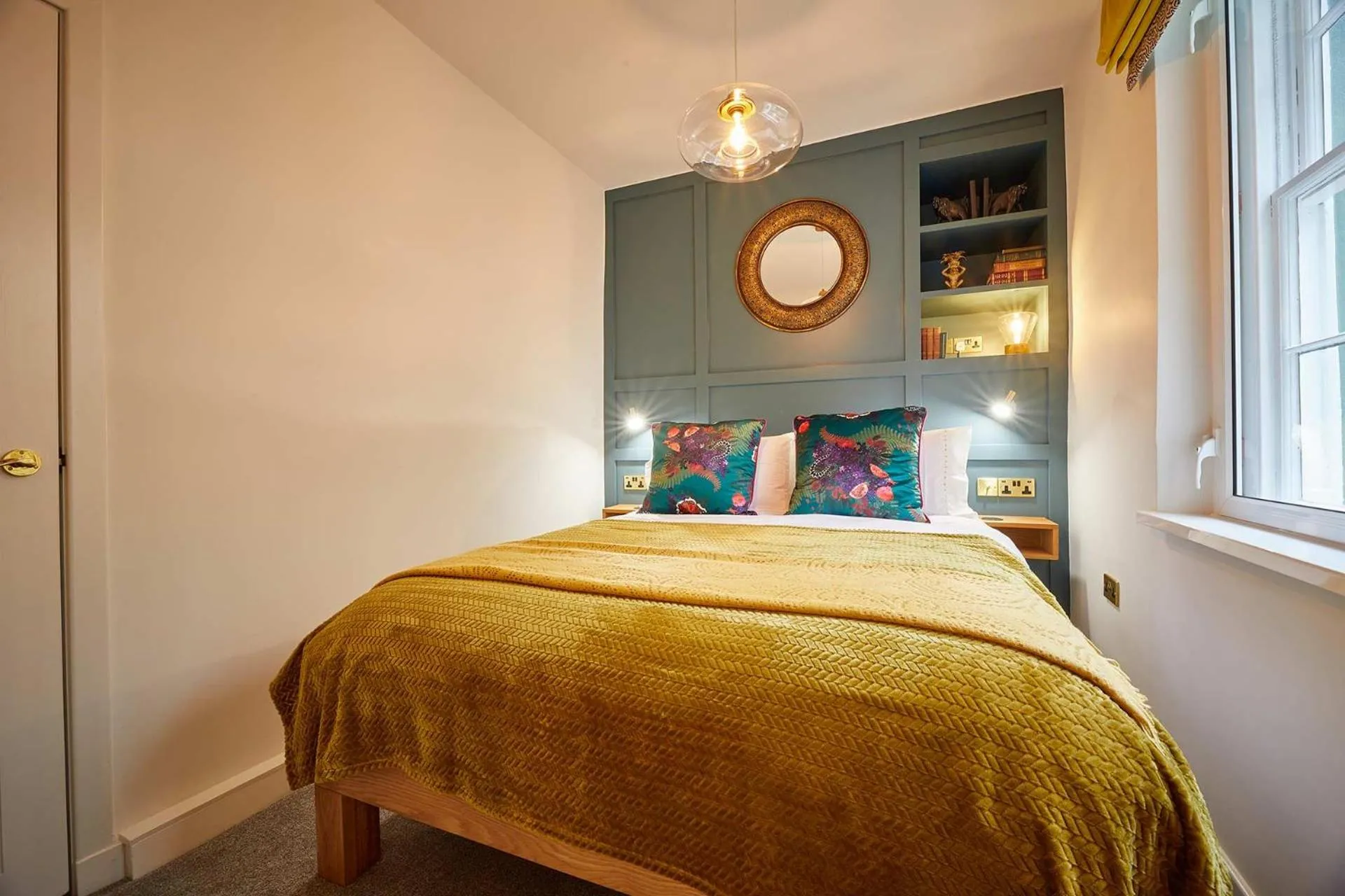 The Jungle Nook Romantic Hideaway with Log Burner