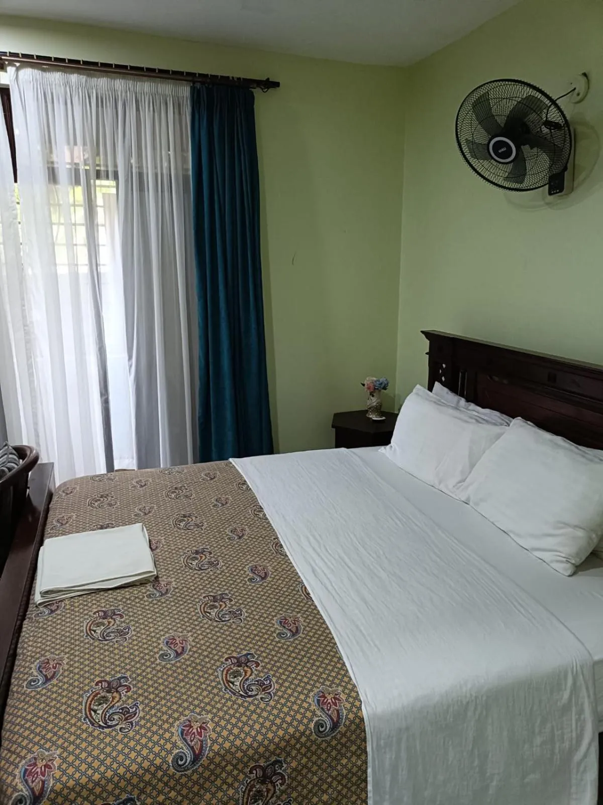 Bed in Calitwapa Studios Mtwapa