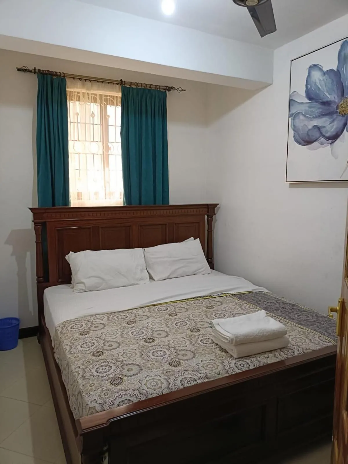 Bed in Calitwapa Studios Mtwapa