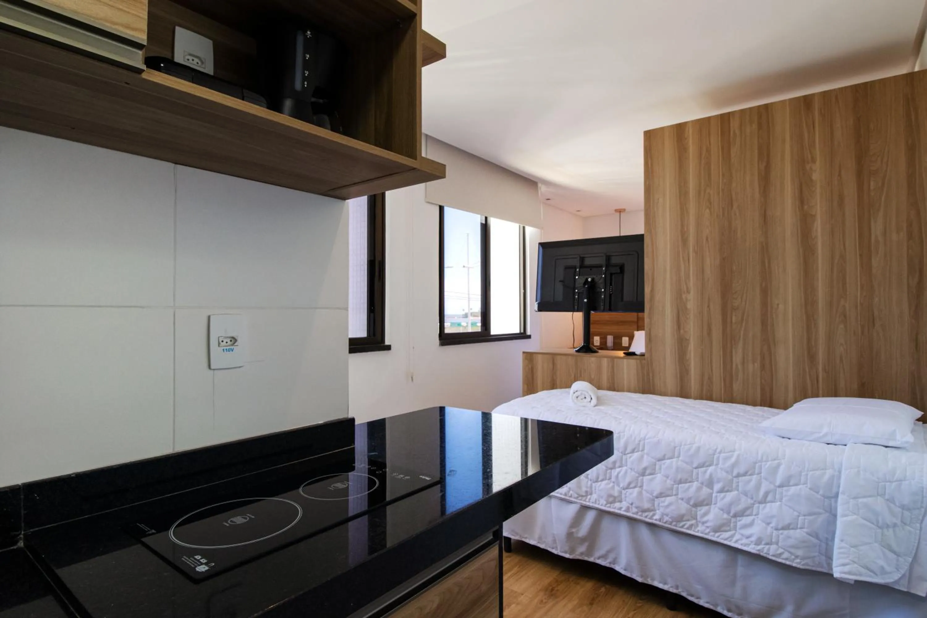 Toilet, Bed in Ilhéus Praia Hotel