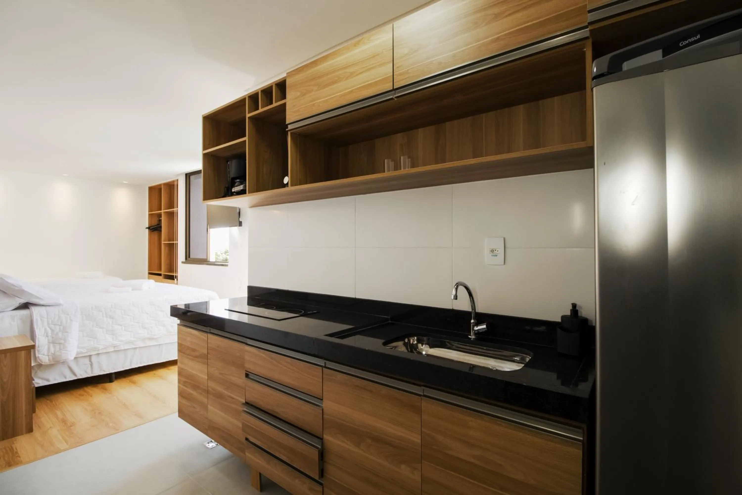 Kitchen or kitchenette in Ilhéus Praia Hotel