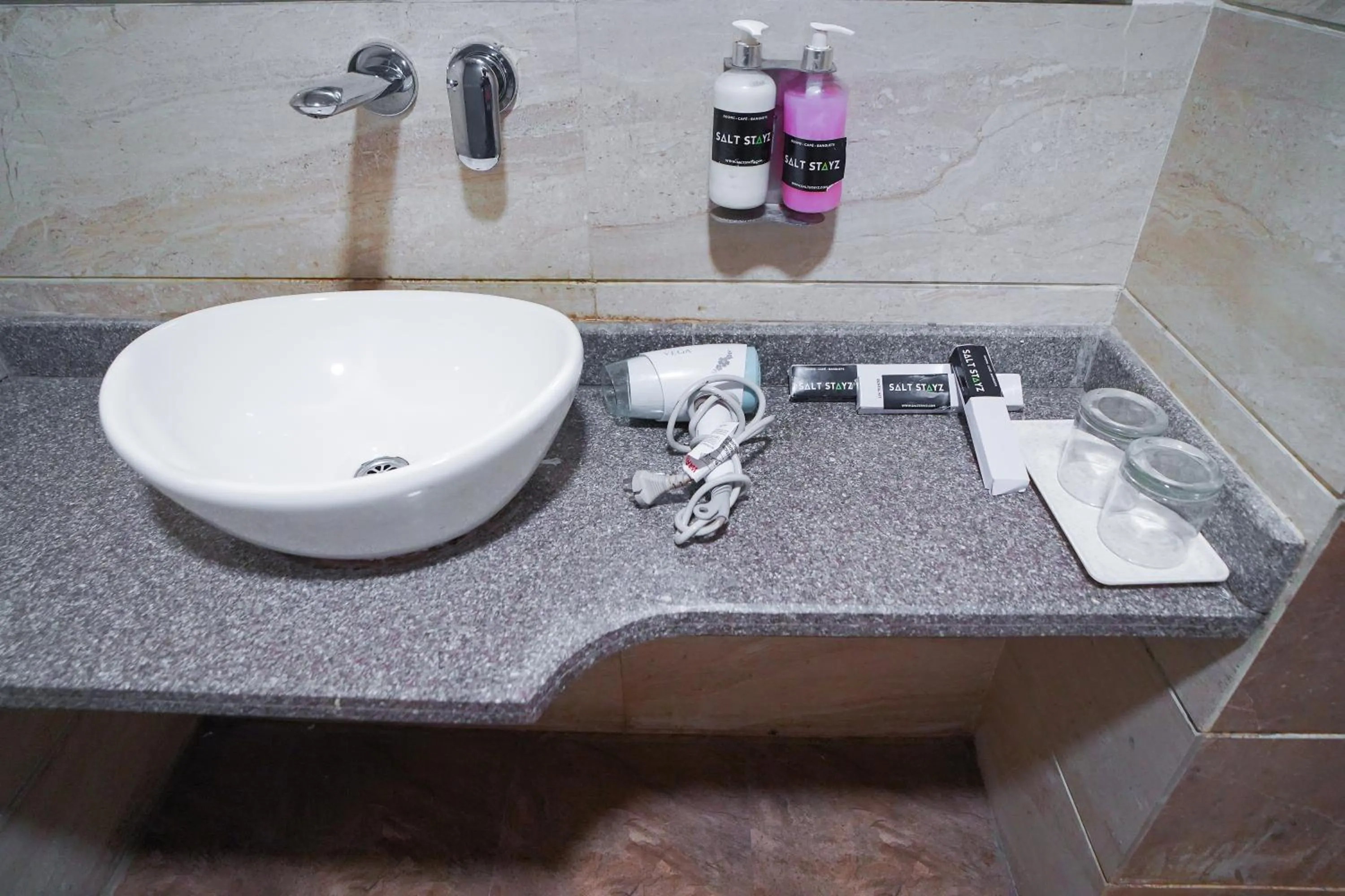 Bathroom in Saltstayz Express - Medicity Near Medanta Hospital