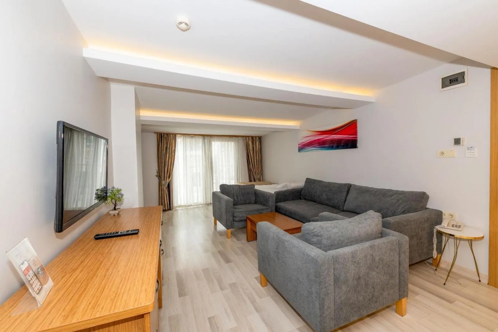 Communal lounge/ TV room in GalataportWawhotel