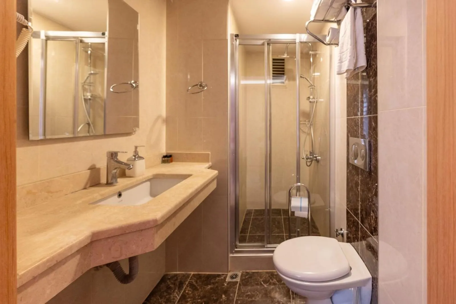 Shower in GalataportWawhotel