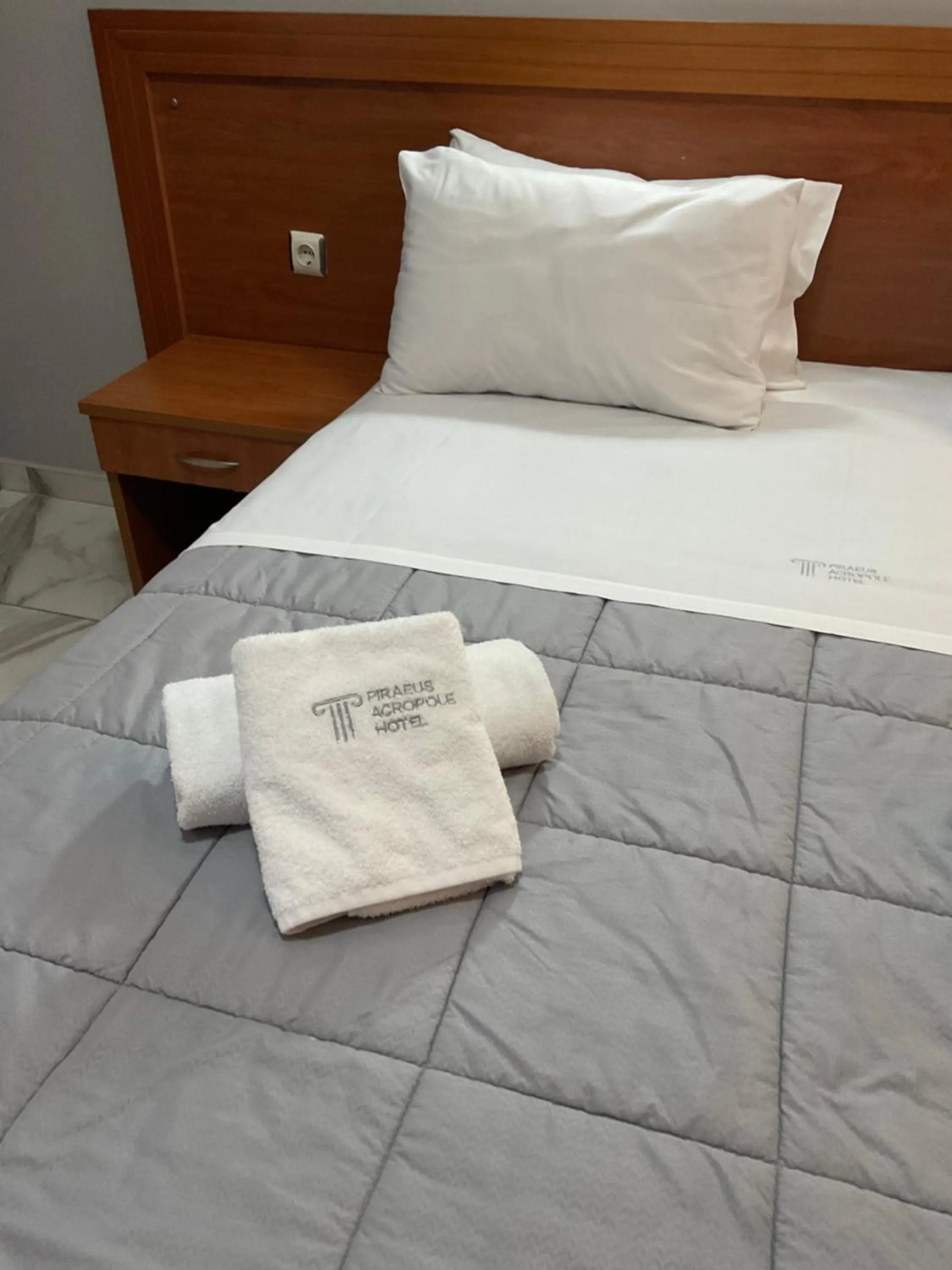 Bedroom, Bed in Piraeus Acropole Hotel