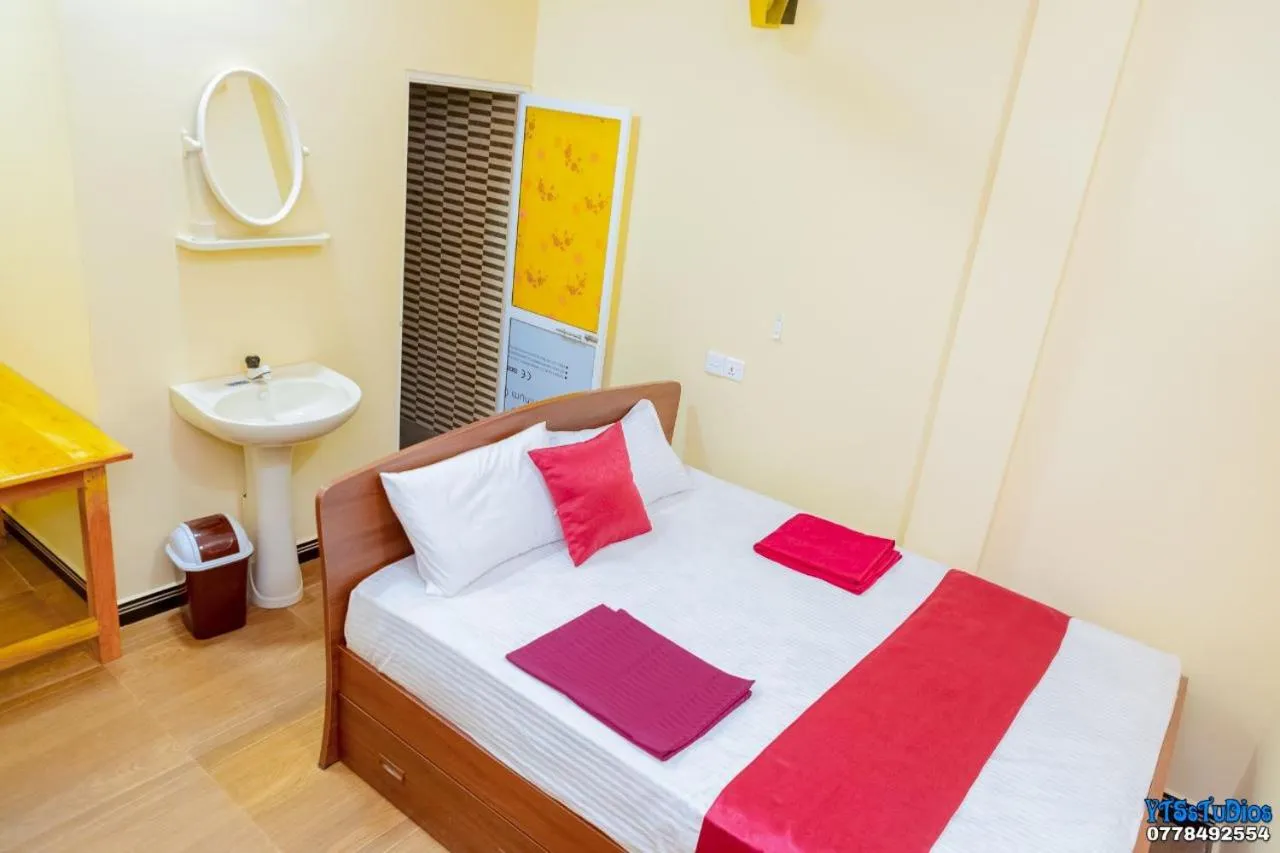 Bed in UK Inn Guest House