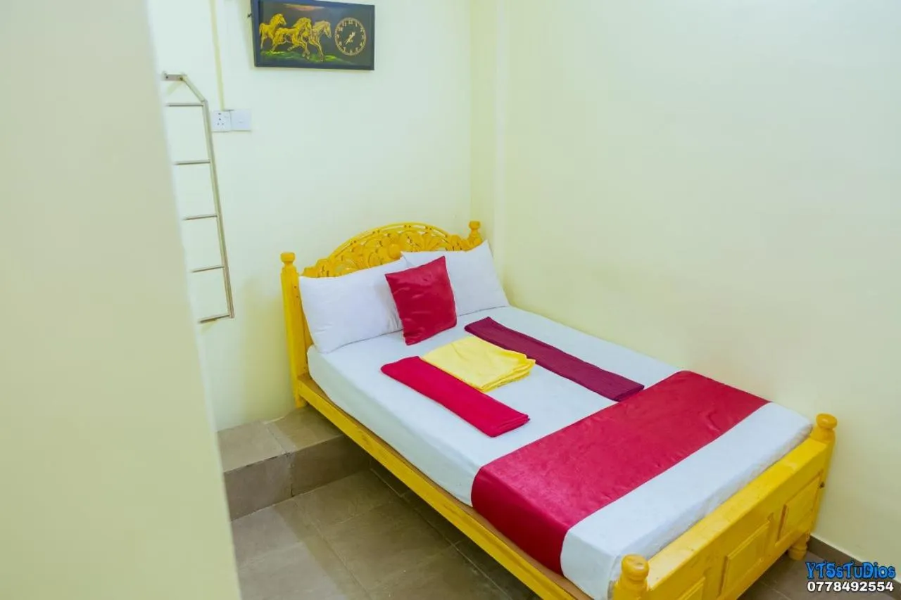 Bed in UK Inn Guest House