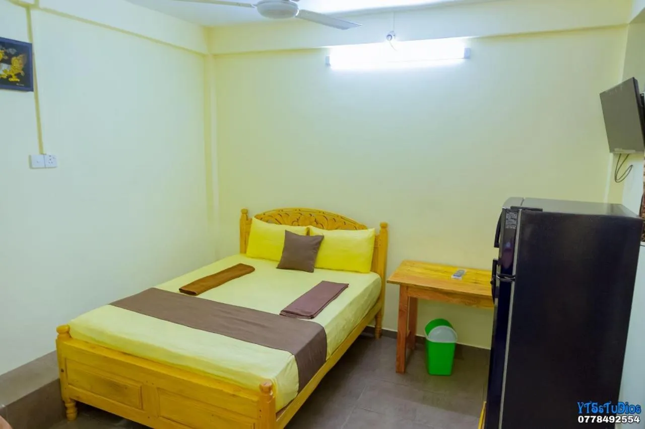 Bed in UK Inn Guest House