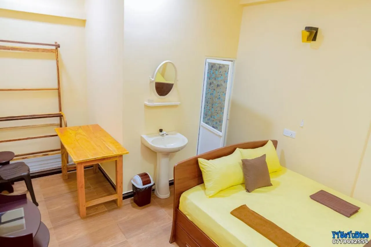 Bed in UK Inn Guest House