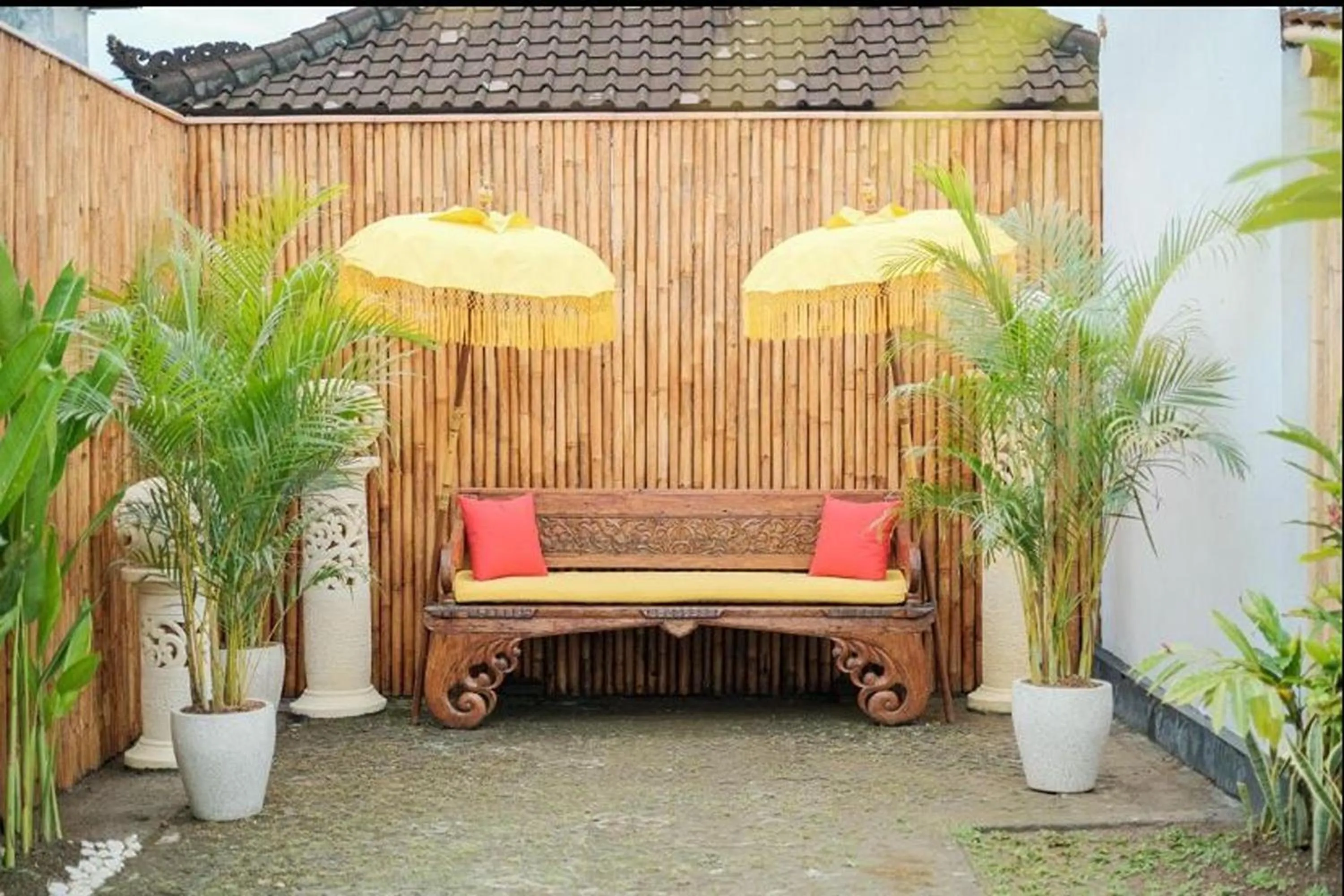 Seating area in Villa Felise Sanur