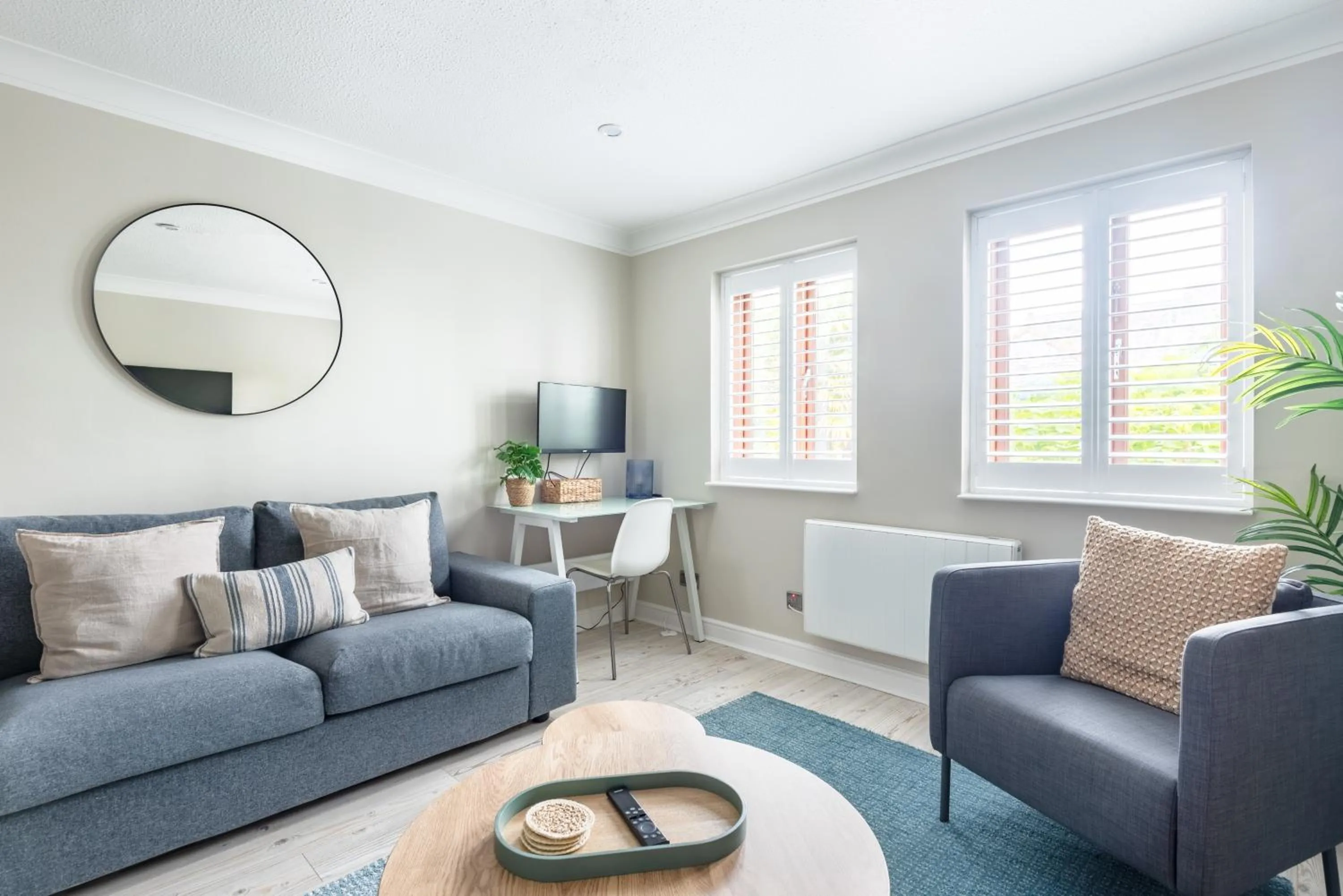 TV and multimedia in Hideaway - Exclusive marina development, town centre, with parking