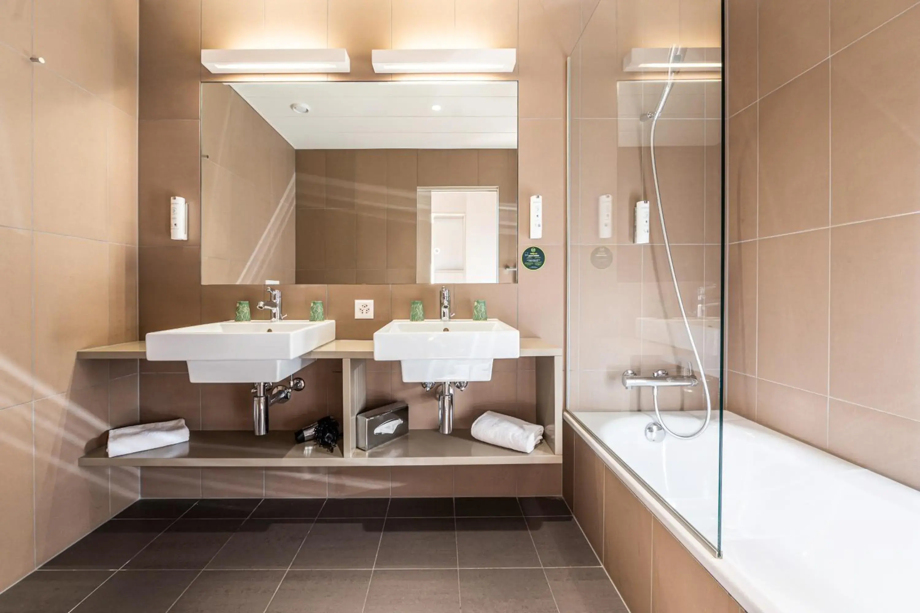 Family Room in B&B HOTEL Lausanne Crissier Family Room in B&B HOTEL Lausanne Crissier