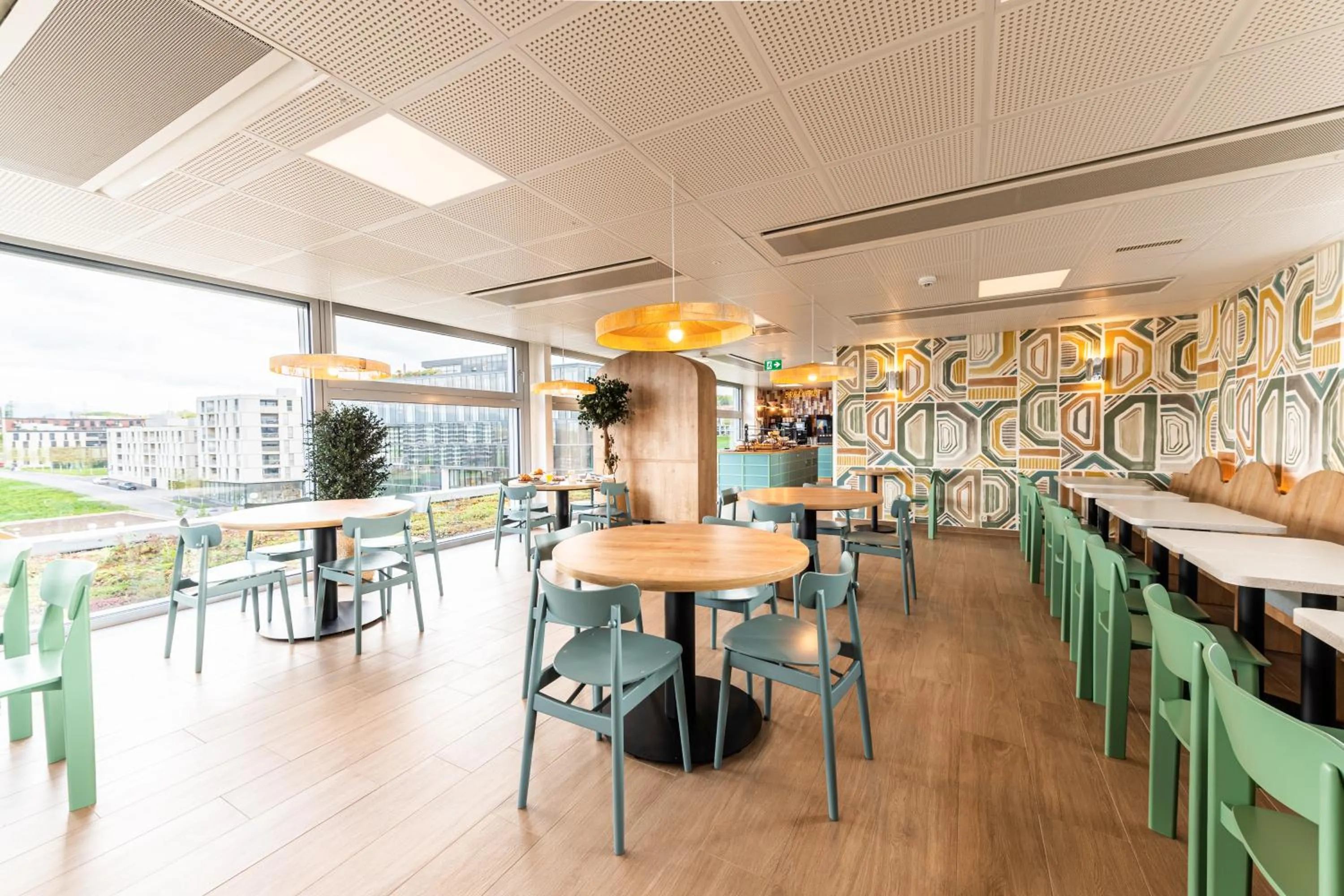 Breakfast in B&B HOTEL Lausanne Crissier