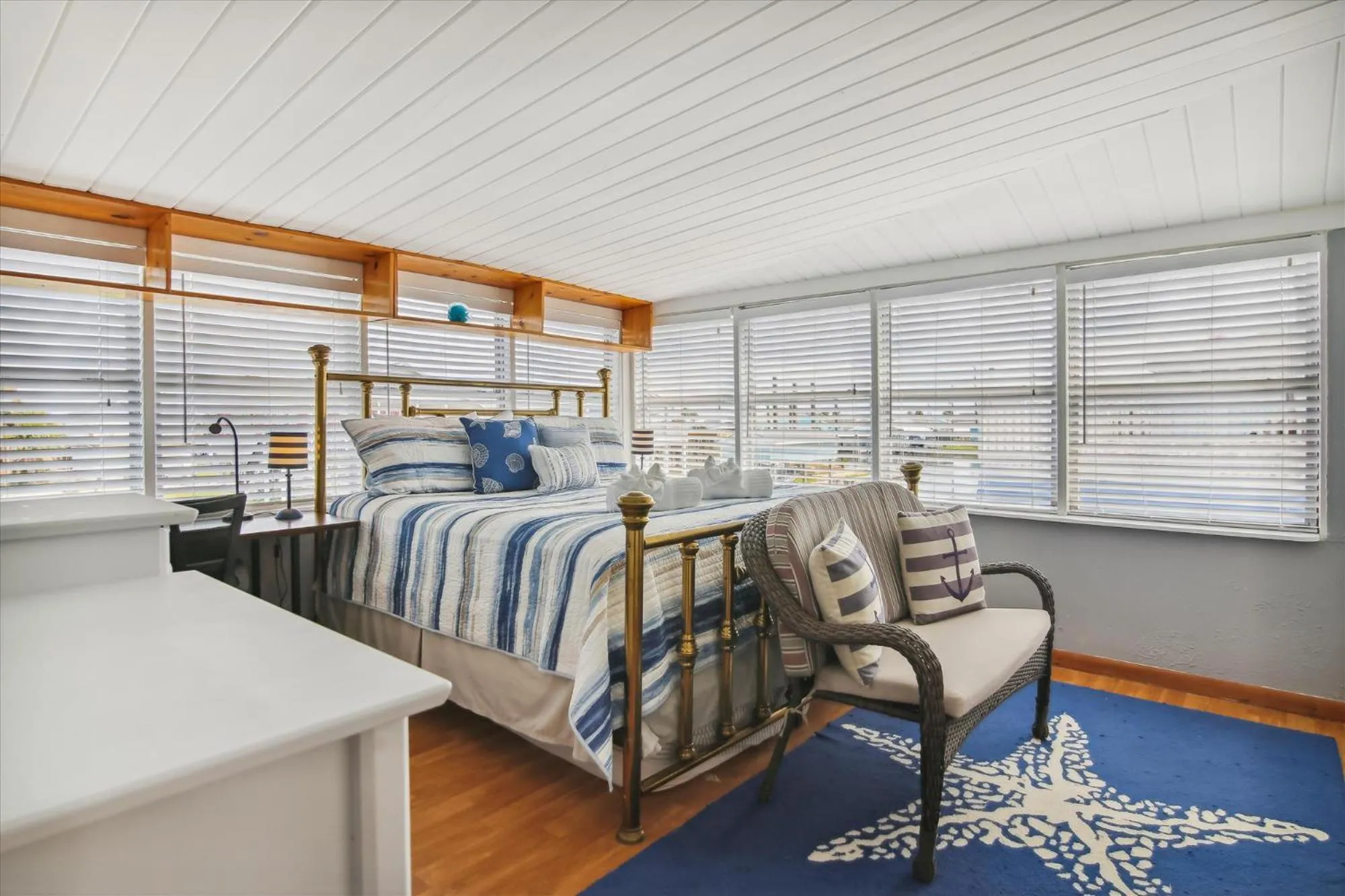 Property building, Bed in Barnacle Lodge