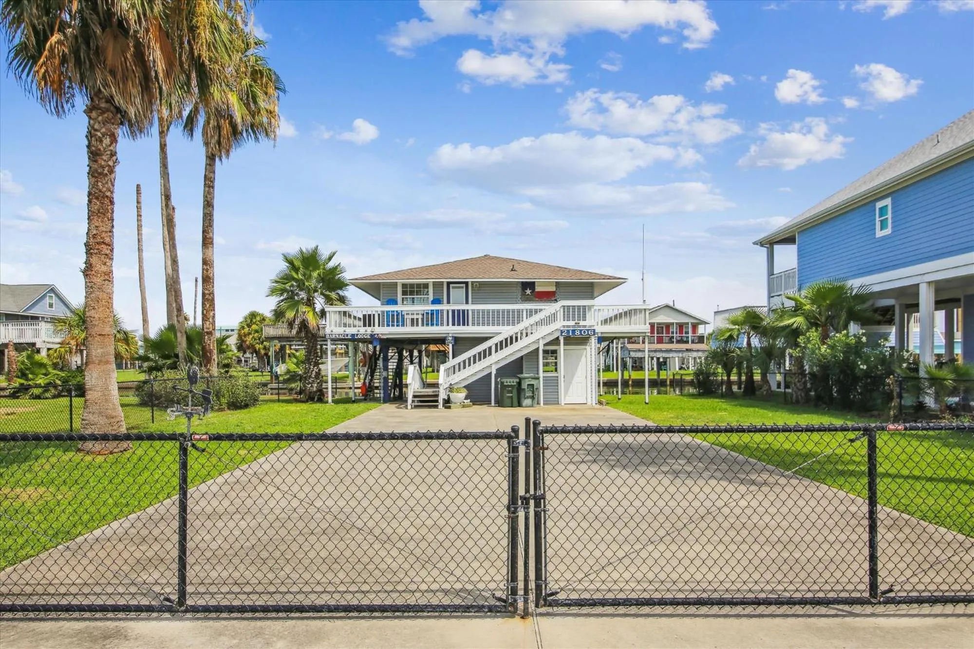 Property building in Barnacle Lodge