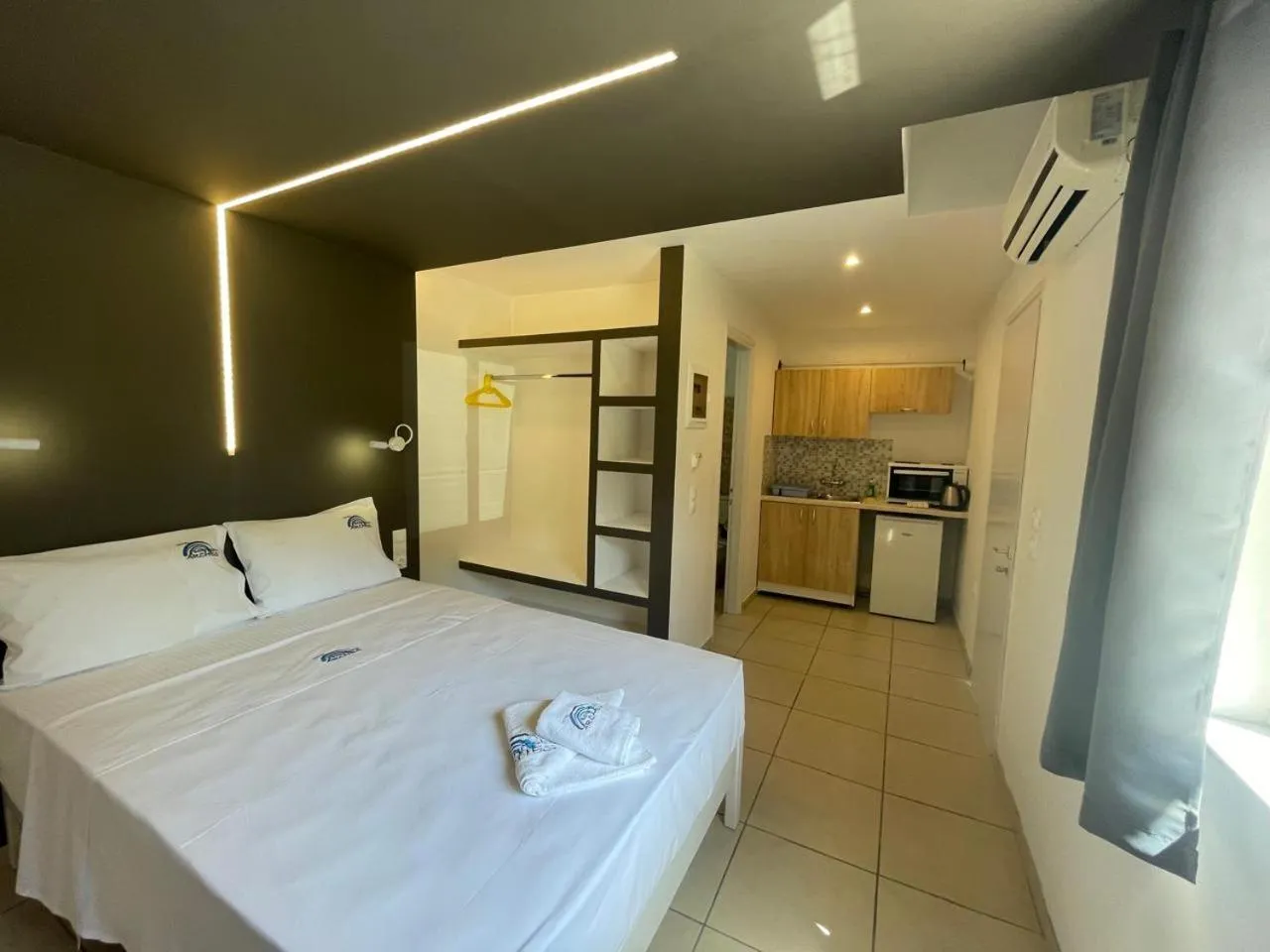 Property building in Hotel Benitses Arches