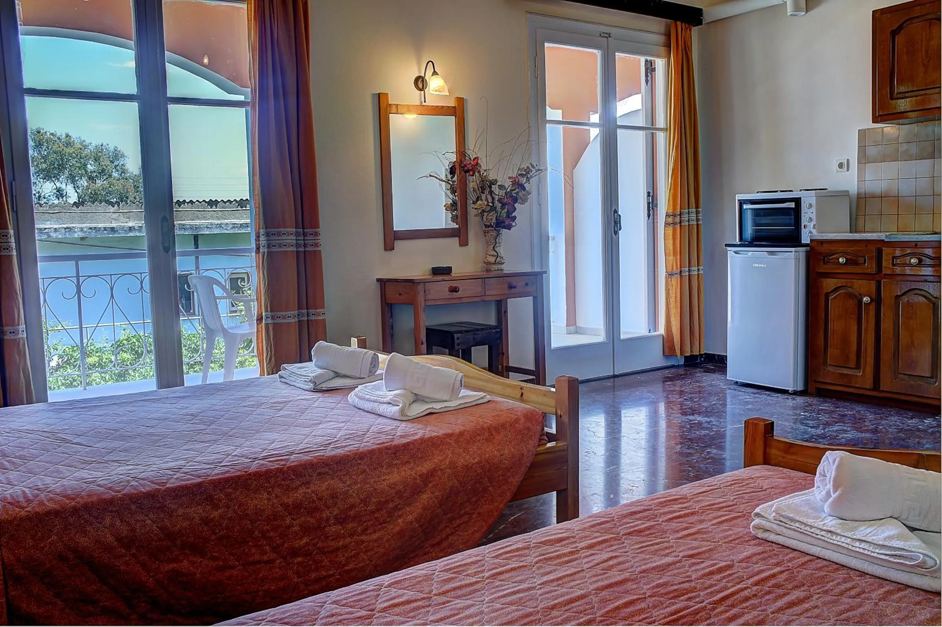 Bed in Hotel Benitses Arches