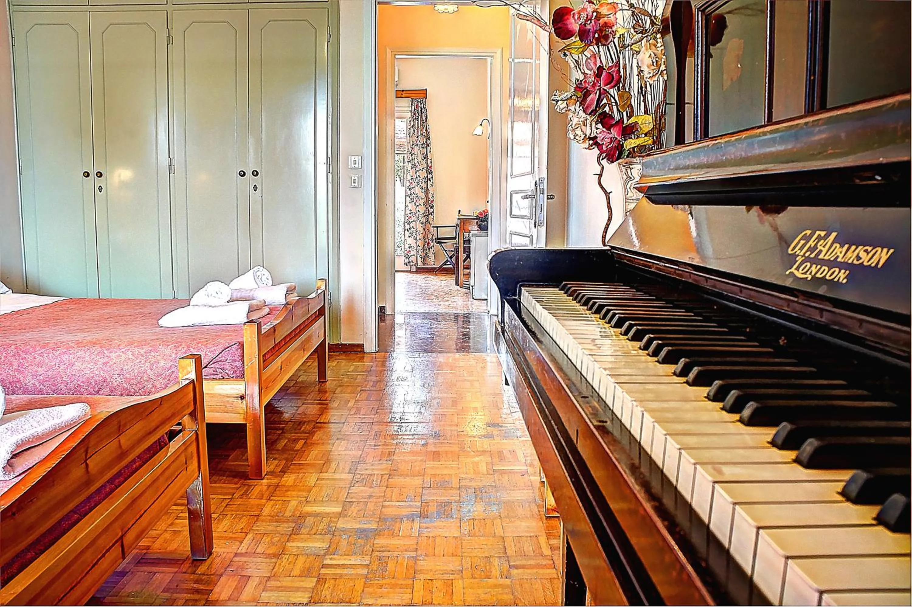 Decorative detail in Hotel Benitses Arches