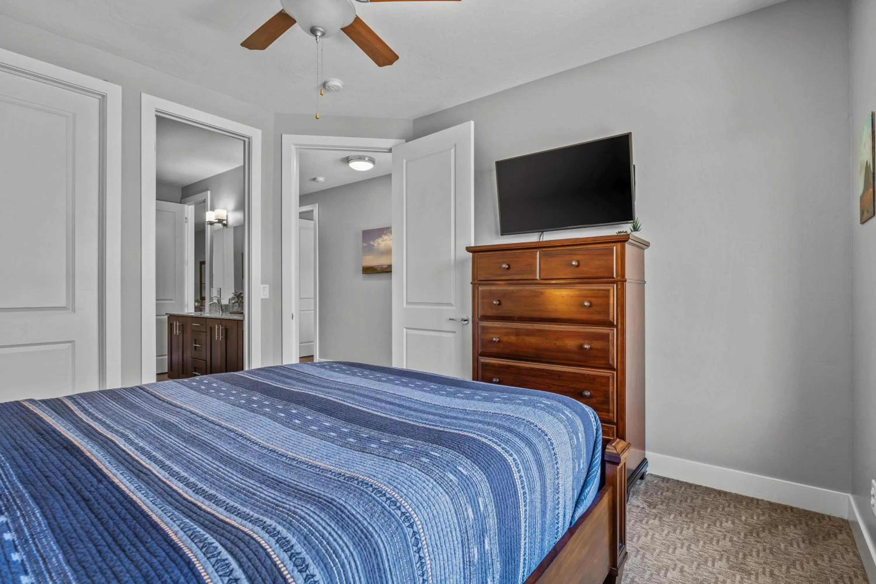 Bed in Entrada at Moab 420 and 424