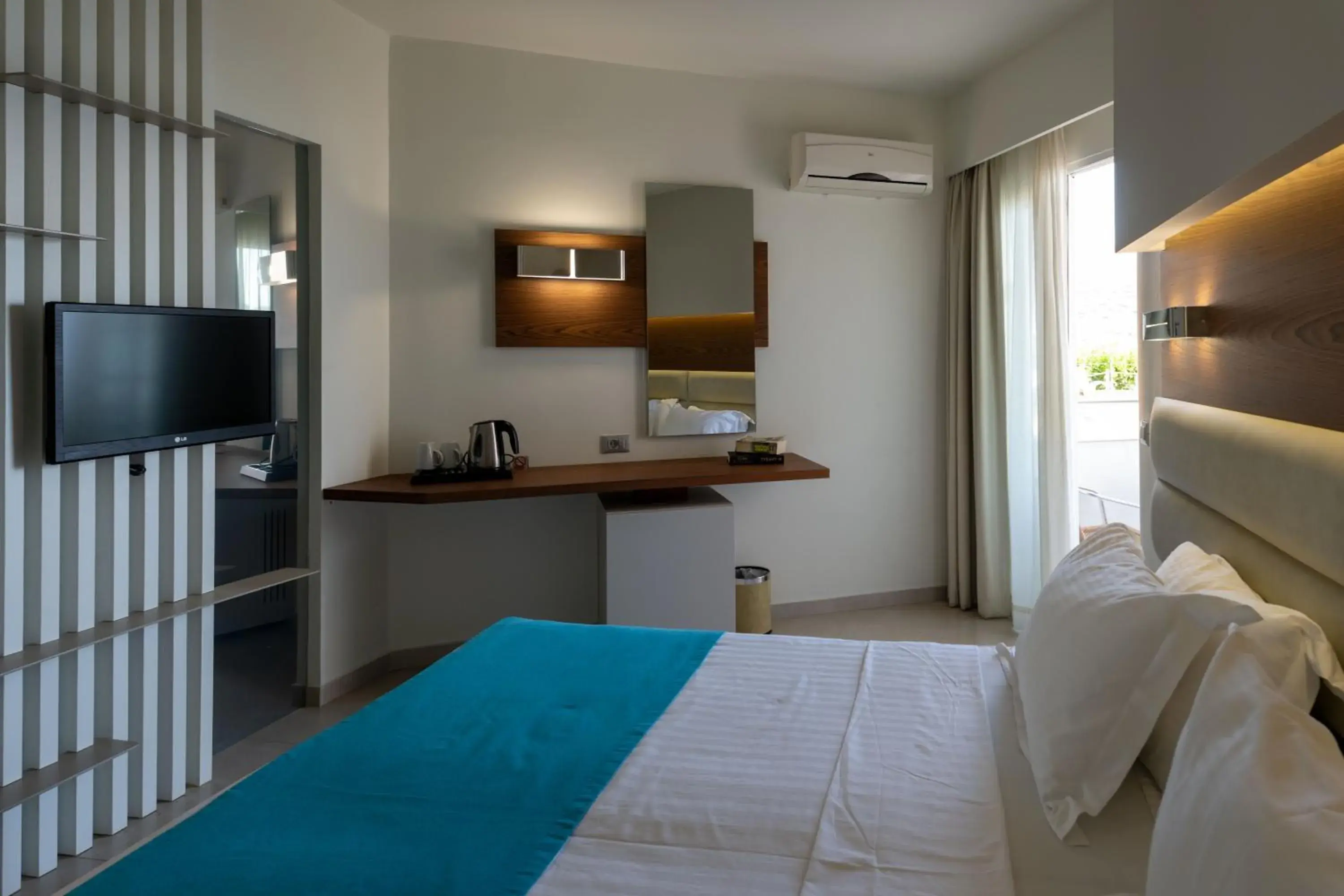 Property building, Bed in Elounda Akti Olous (Adults Only) Property building, Bed in Elounda Akti Olous (Adults Only)