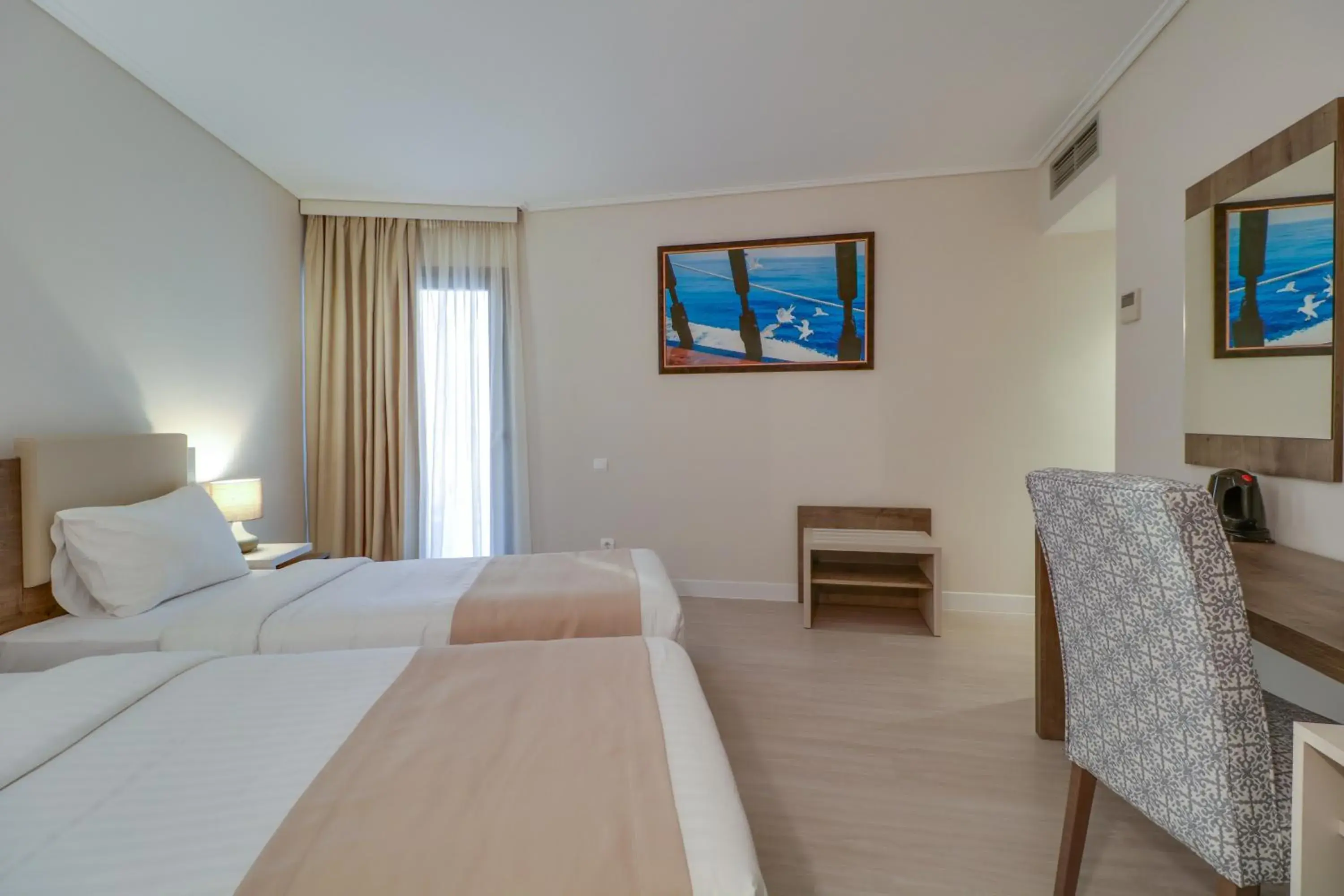 Bedroom, Bed in Palace Hotel Glyfada Bedroom, Bed in Palace Hotel Glyfada