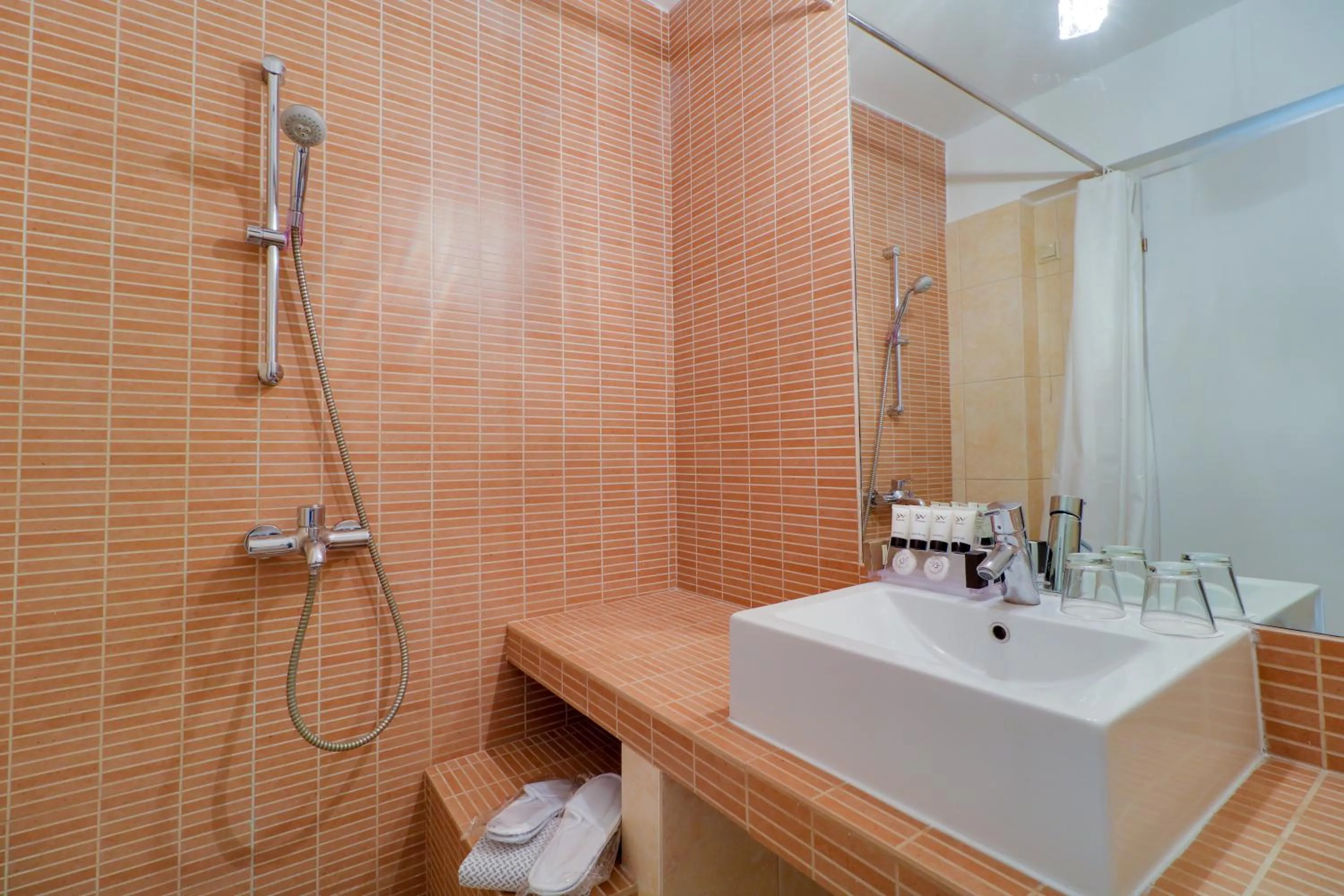 Bathroom in Palace Hotel Glyfada