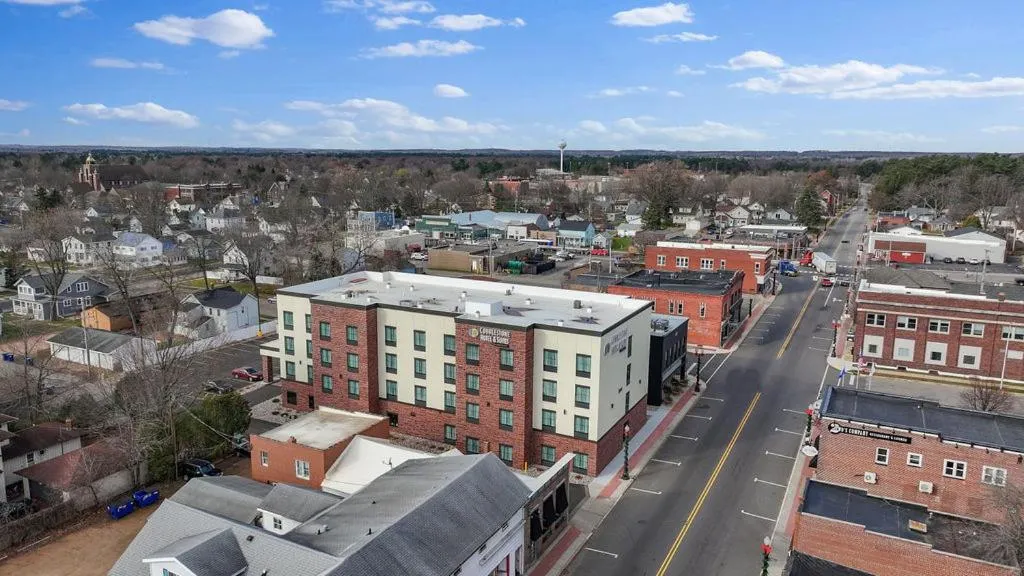 Property building in Cobblestone Hotel & Suites - Mosinee