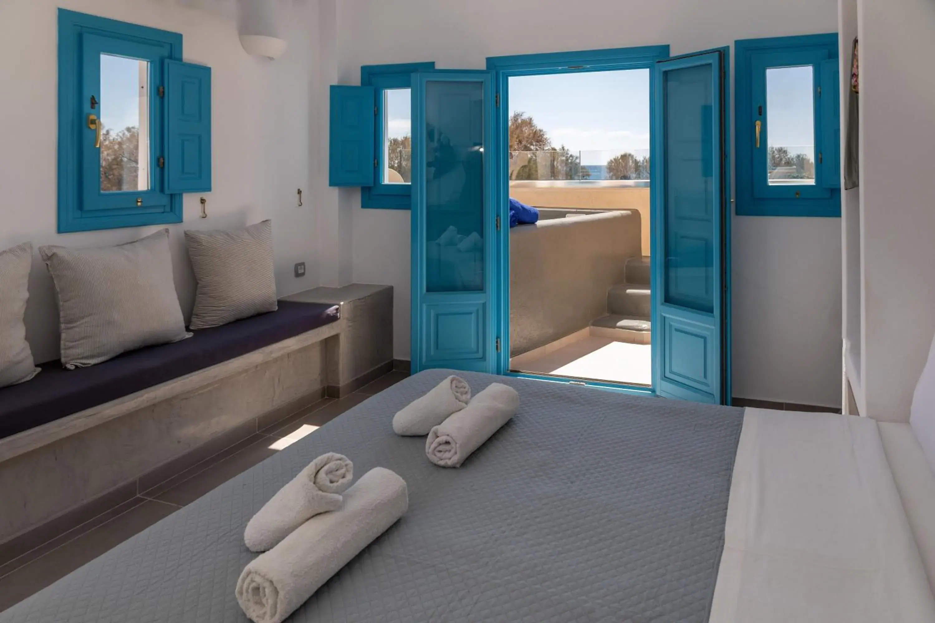 Bed in Perissa Bay Bed in Perissa Bay