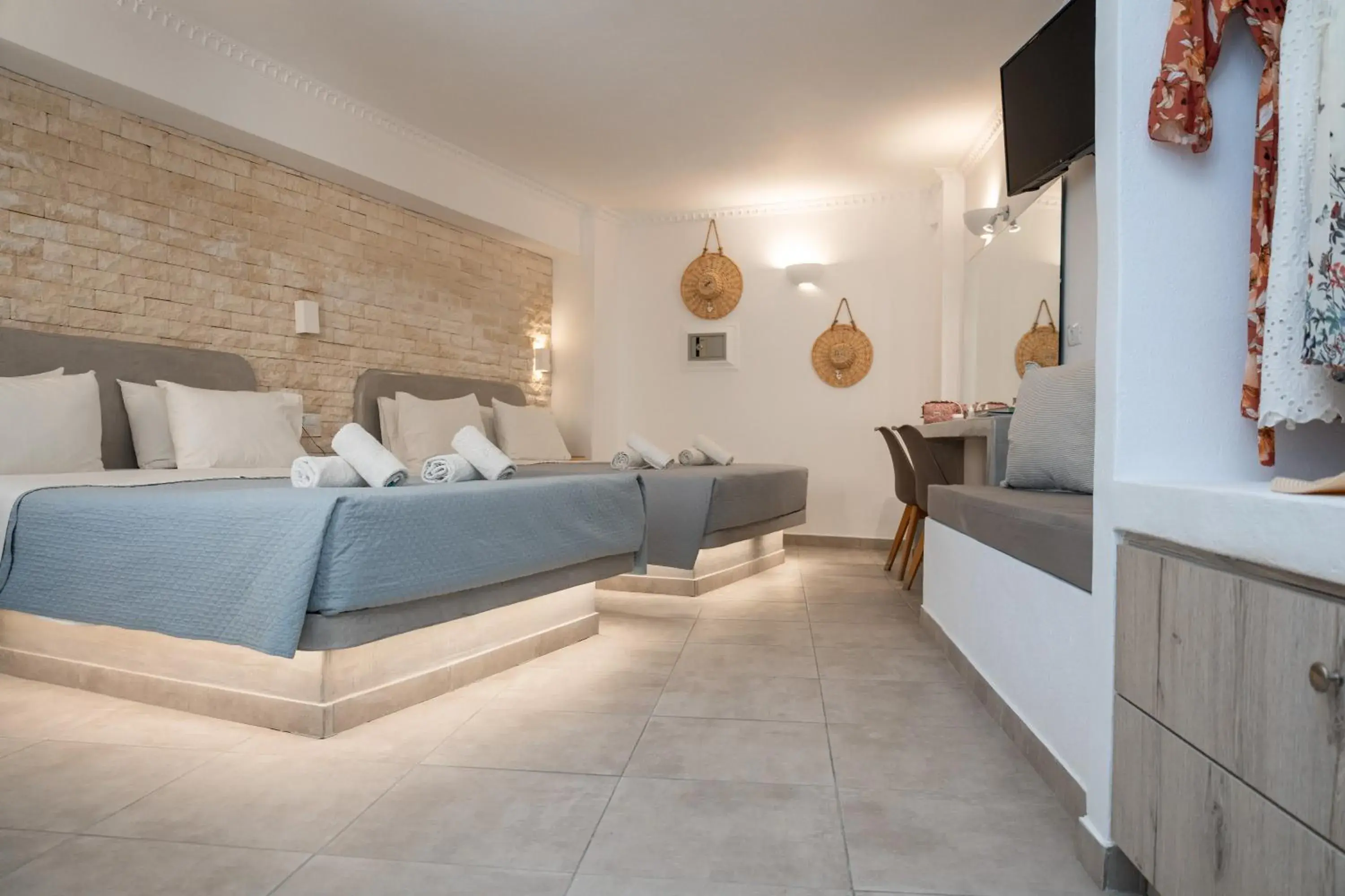 Bed in Perissa Bay Bed in Perissa Bay