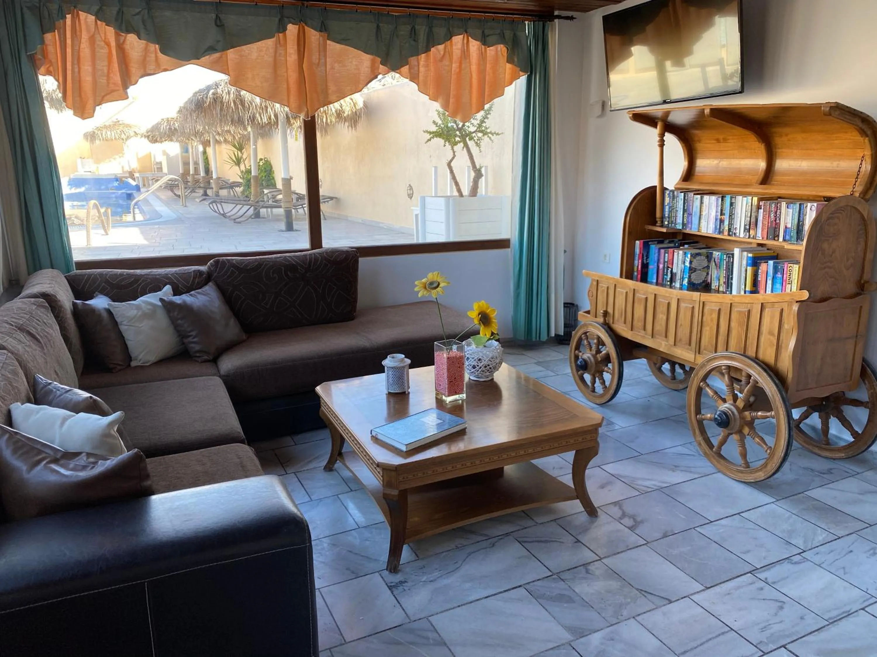 Lobby or reception in Perissa Bay