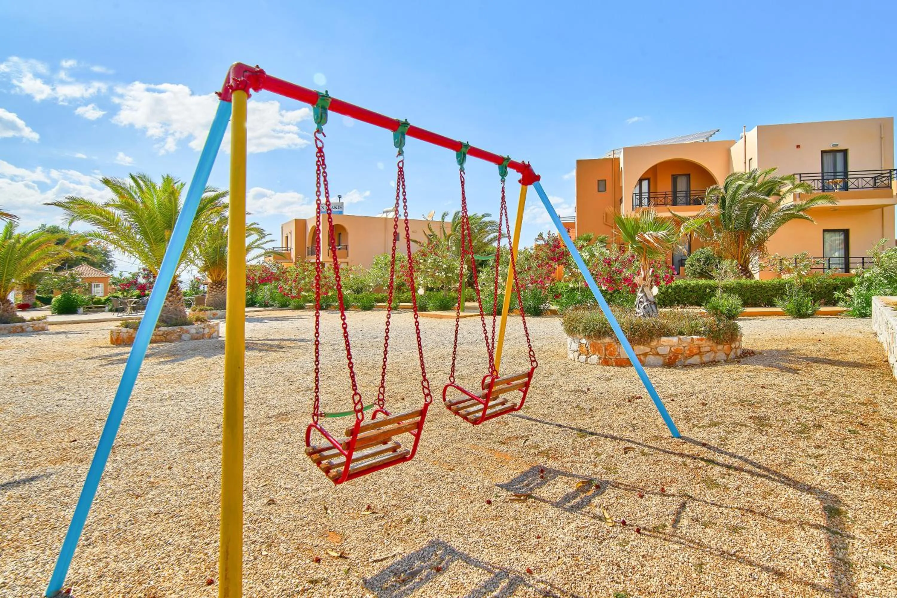 Entertainment in Nanakis Beach Apartments