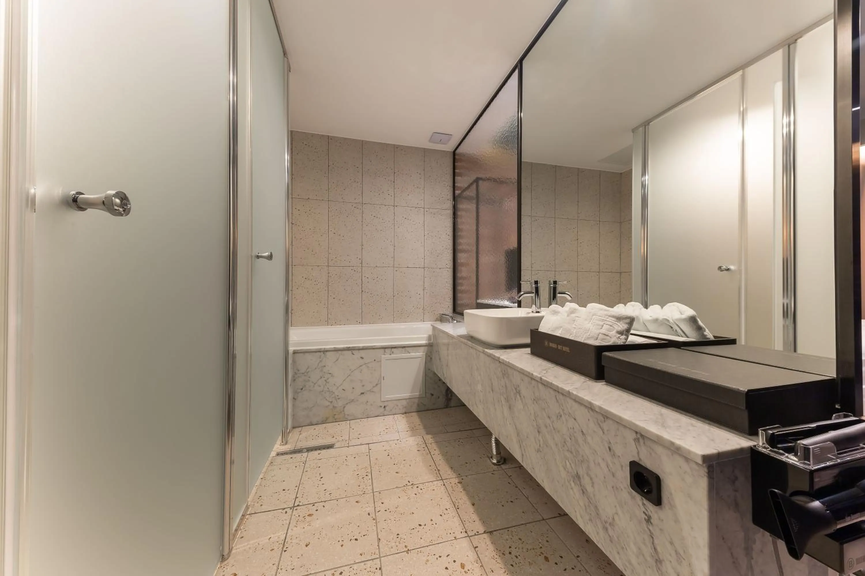 Brown Dot Hotel Seosan