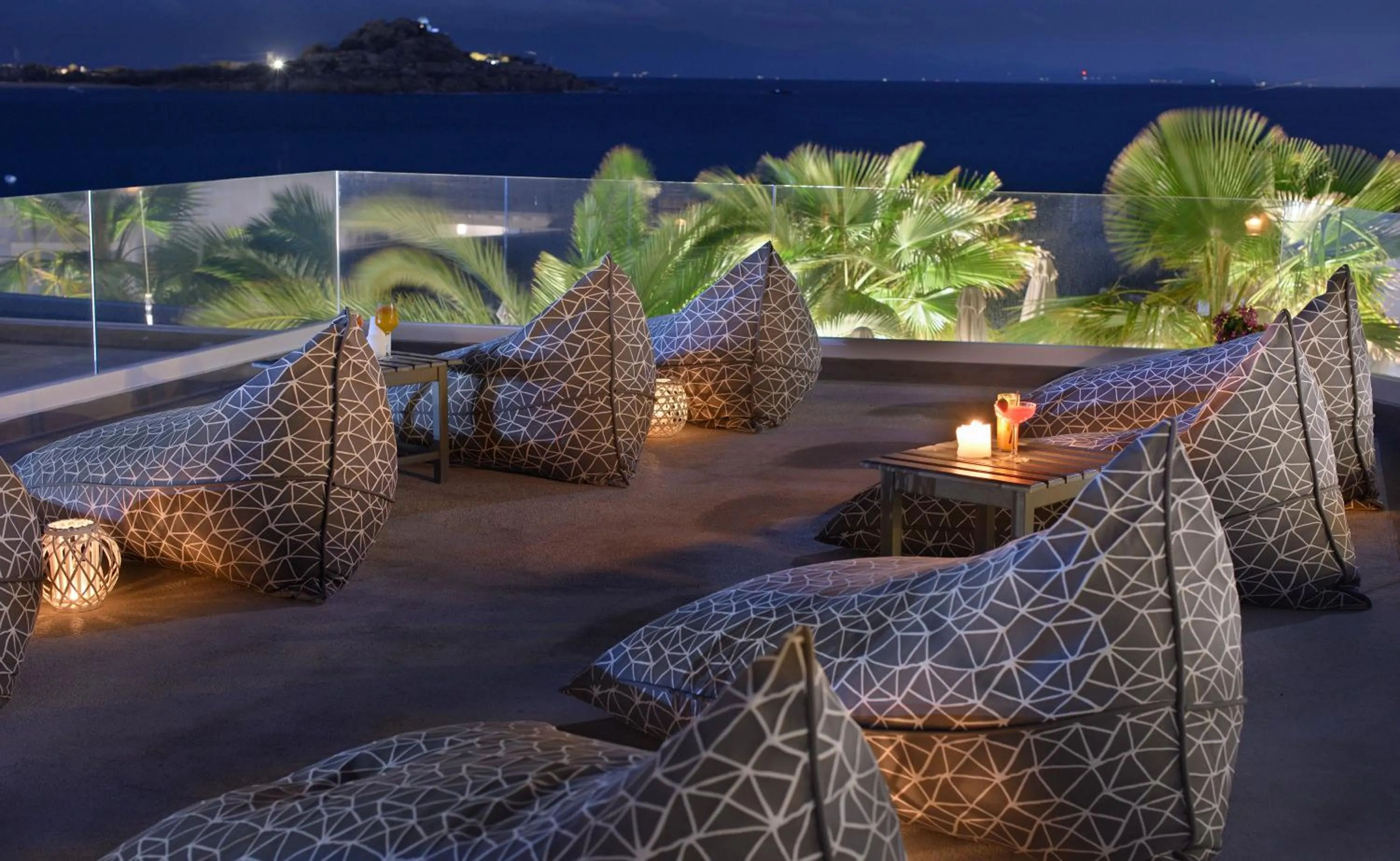 Balcony/Terrace in Petinos Beach Hotel