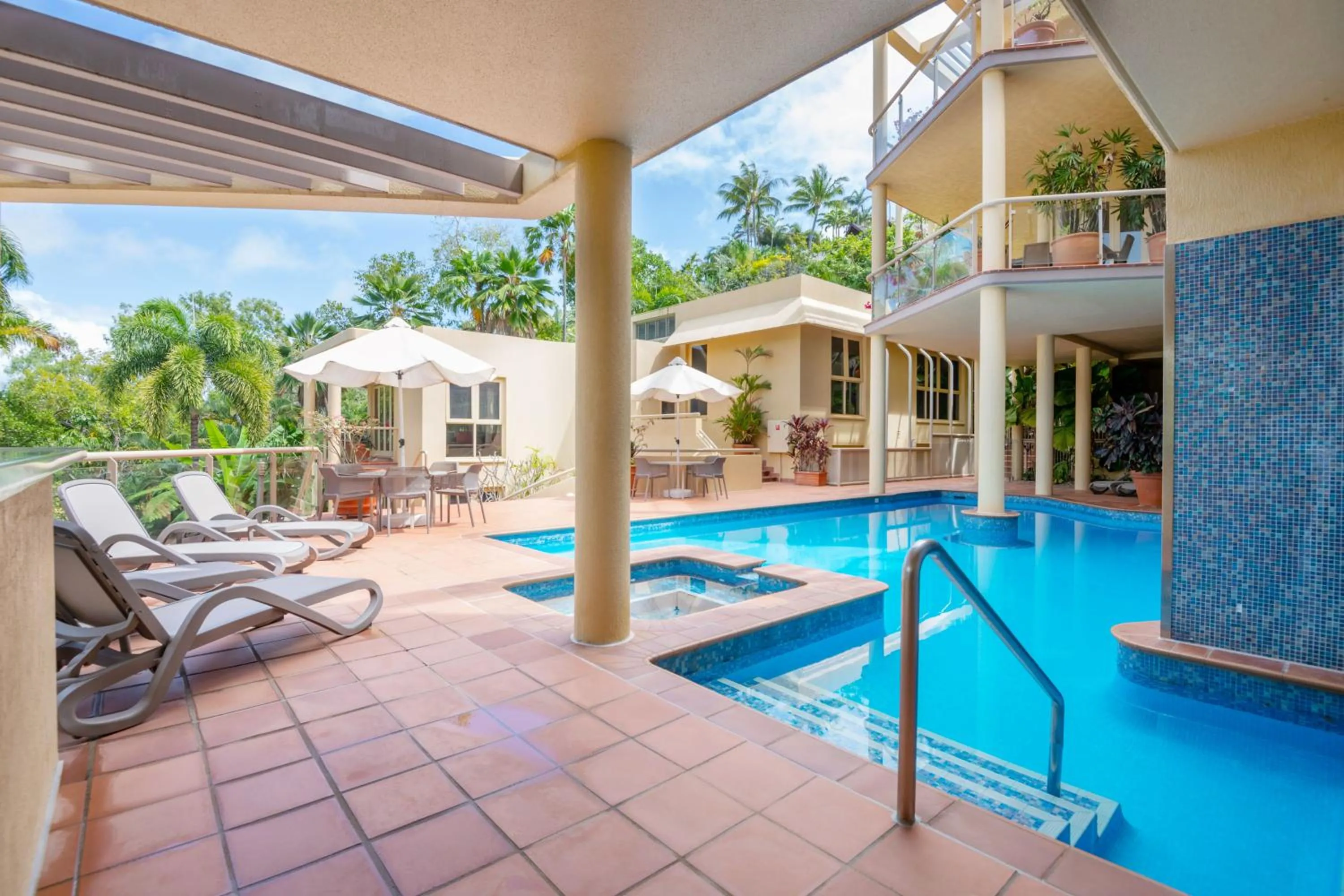 Hillside 3BR Retreat with Pool & Sea Views